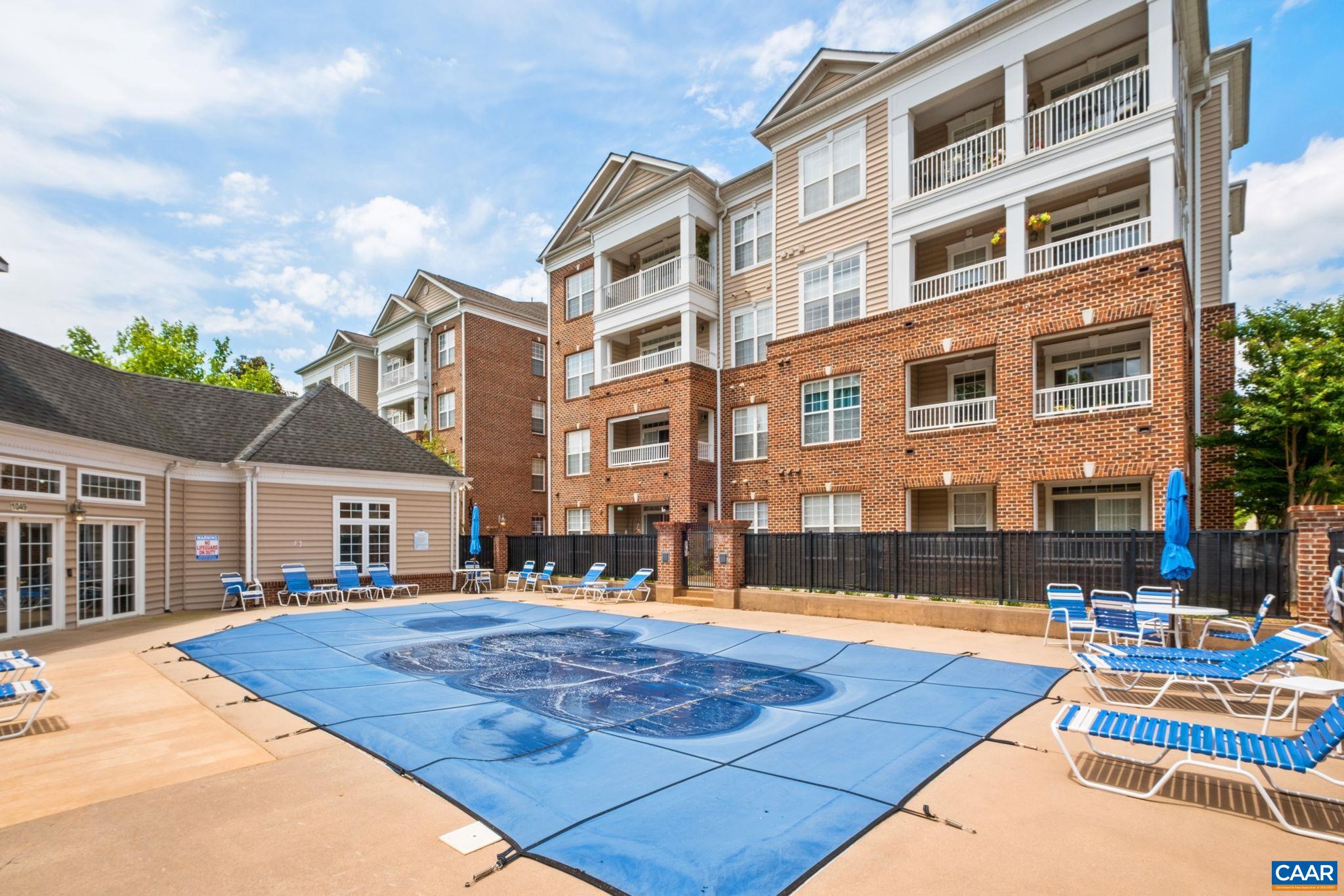 1051 GLENWOOD STATION LN Unit: 304