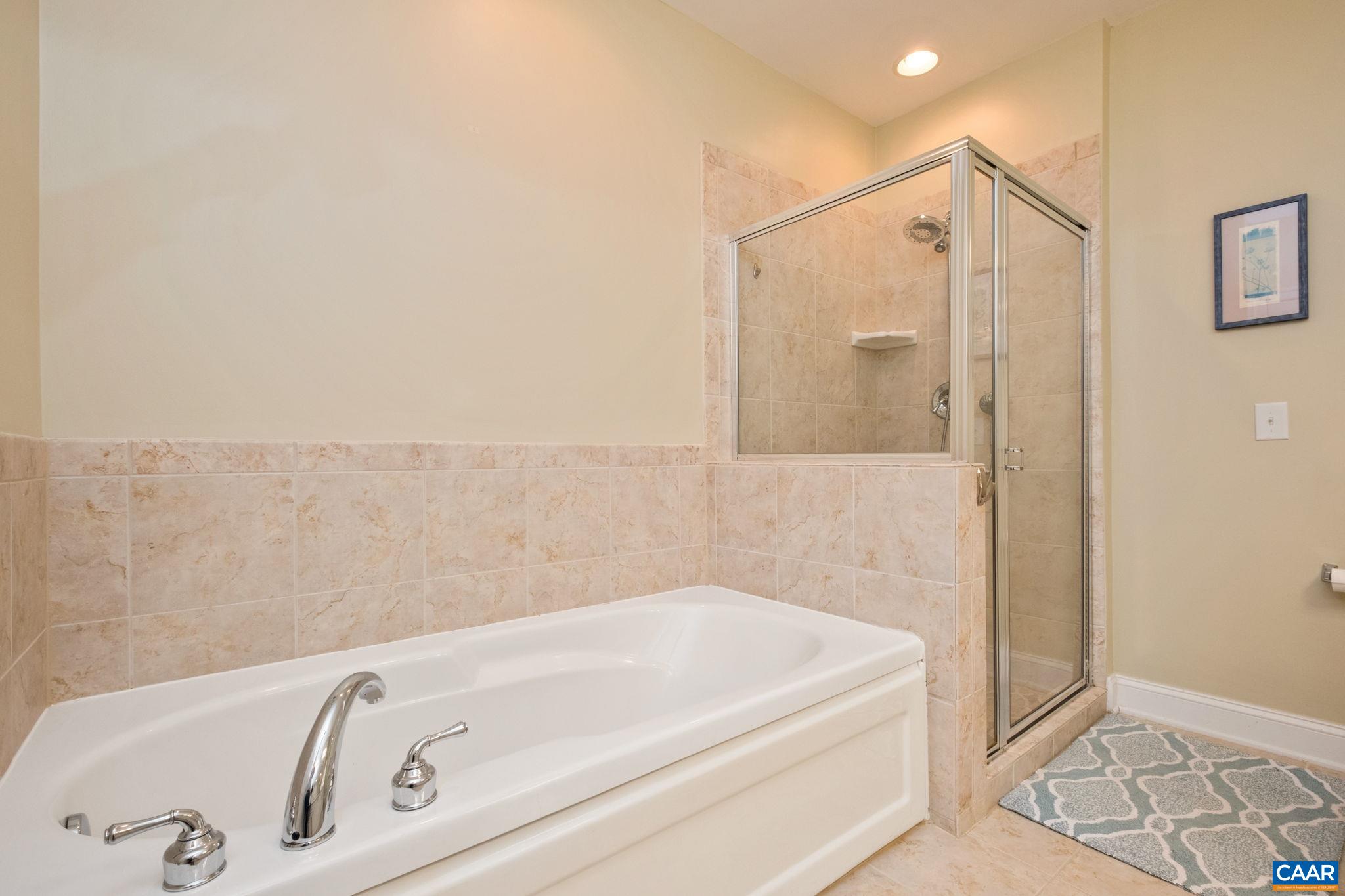 1051 GLENWOOD STATION LN Unit: 304