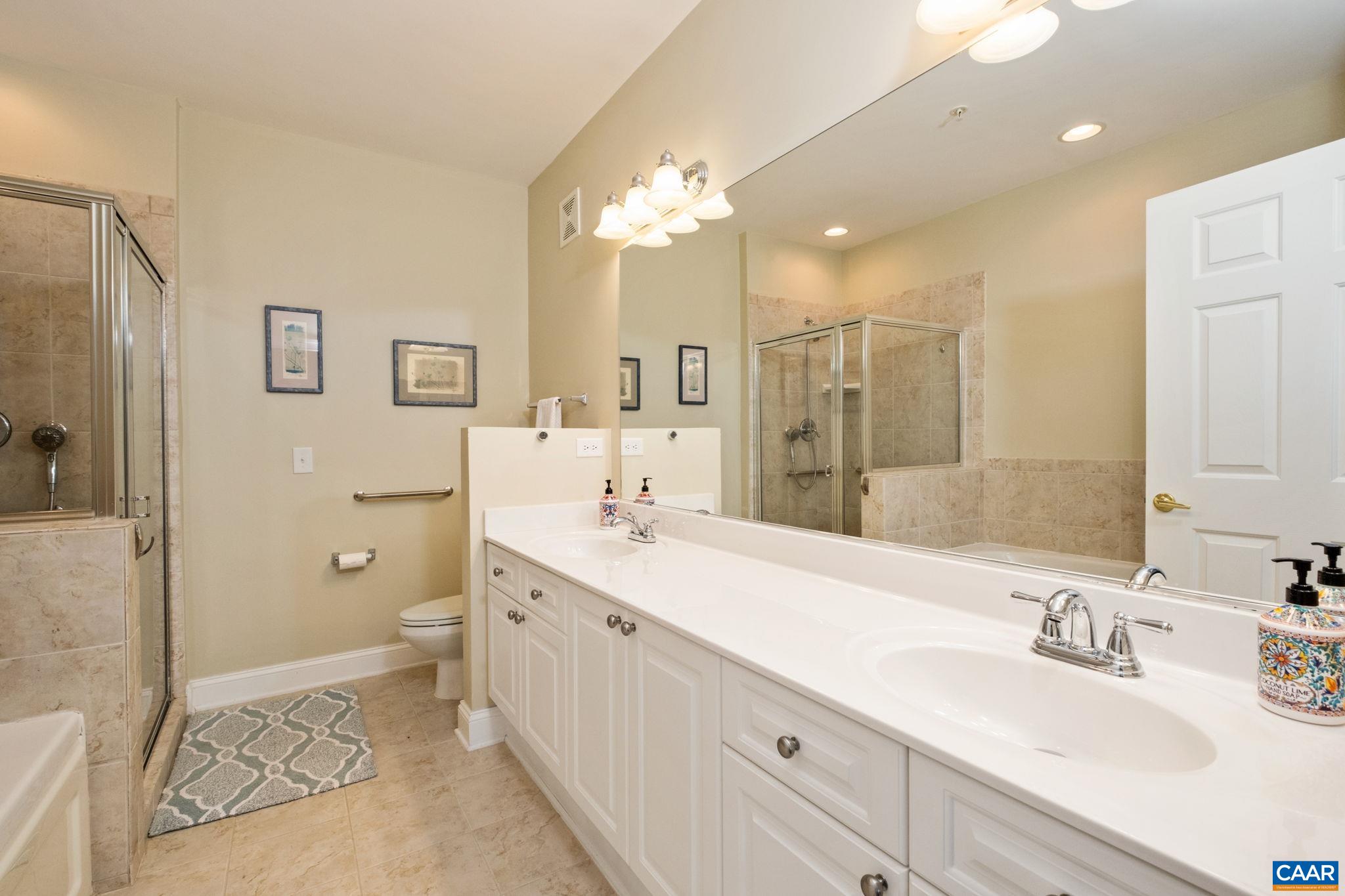1051 GLENWOOD STATION LN Unit: 304