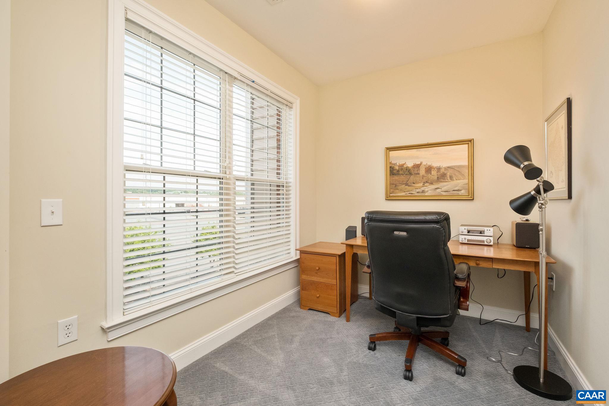 1051 GLENWOOD STATION LN Unit: 304