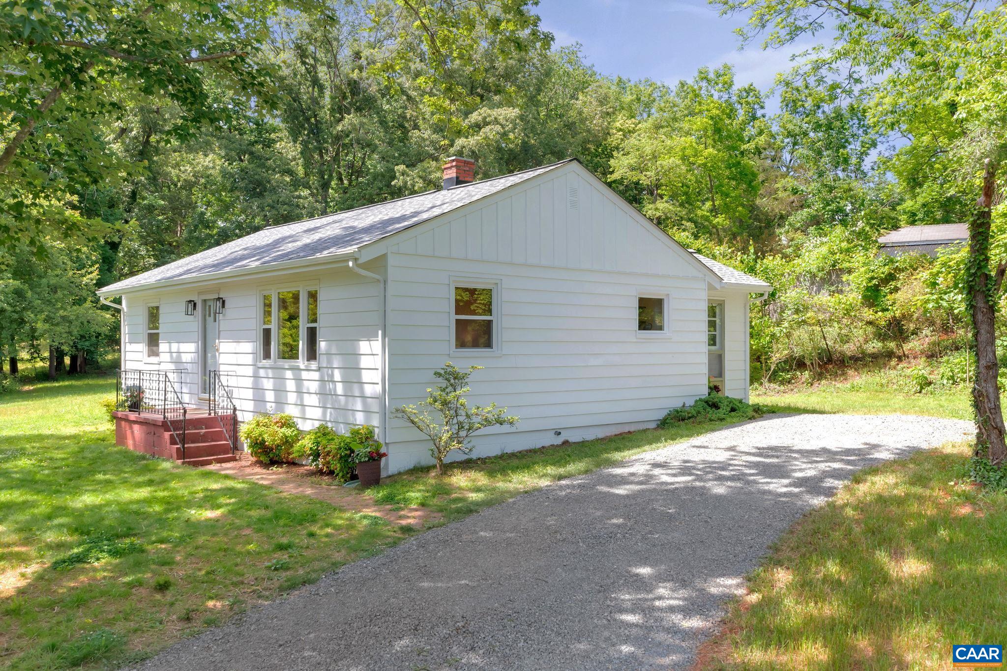 4362 IVY RD