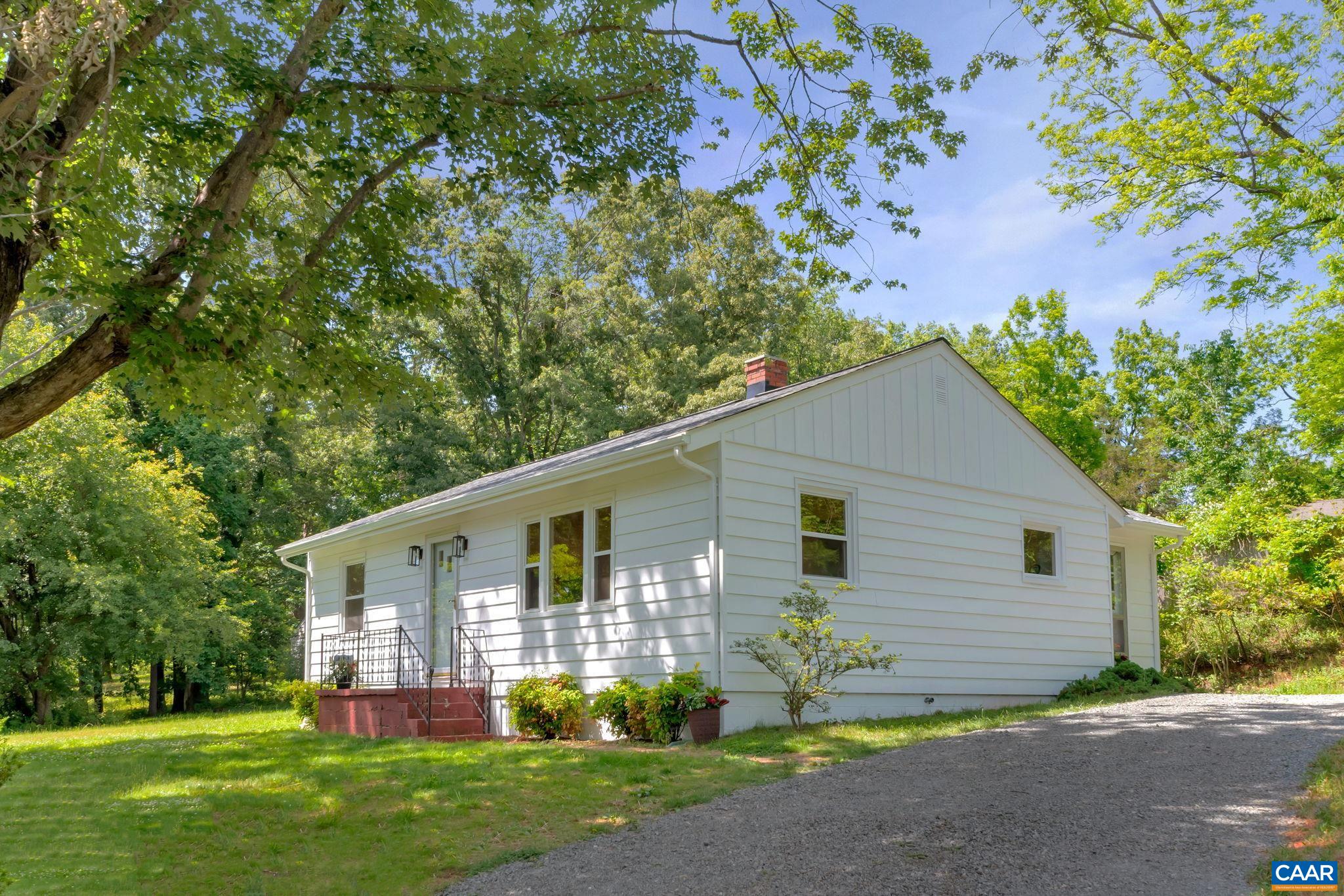 4362 IVY RD