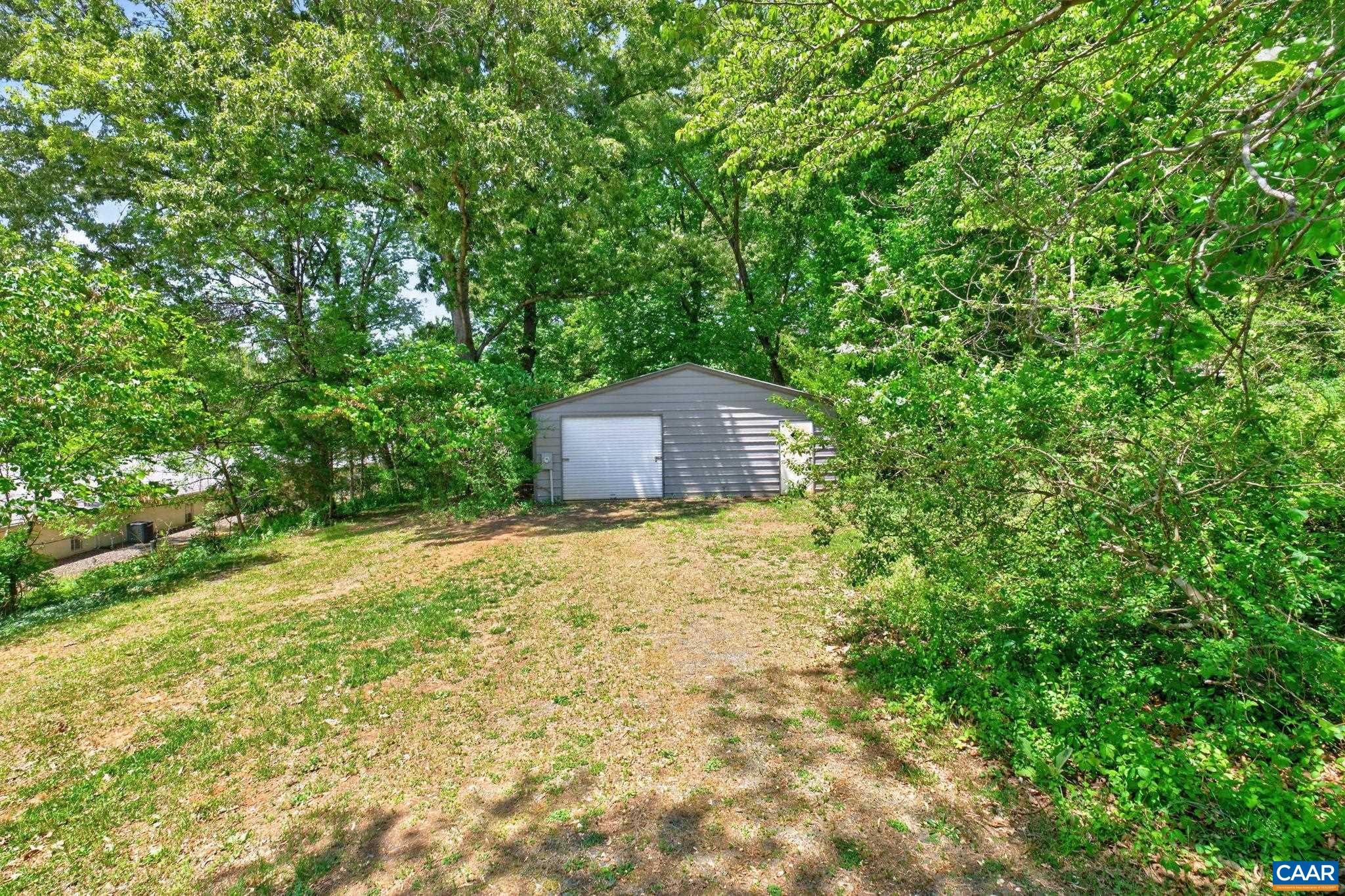 4362 IVY RD