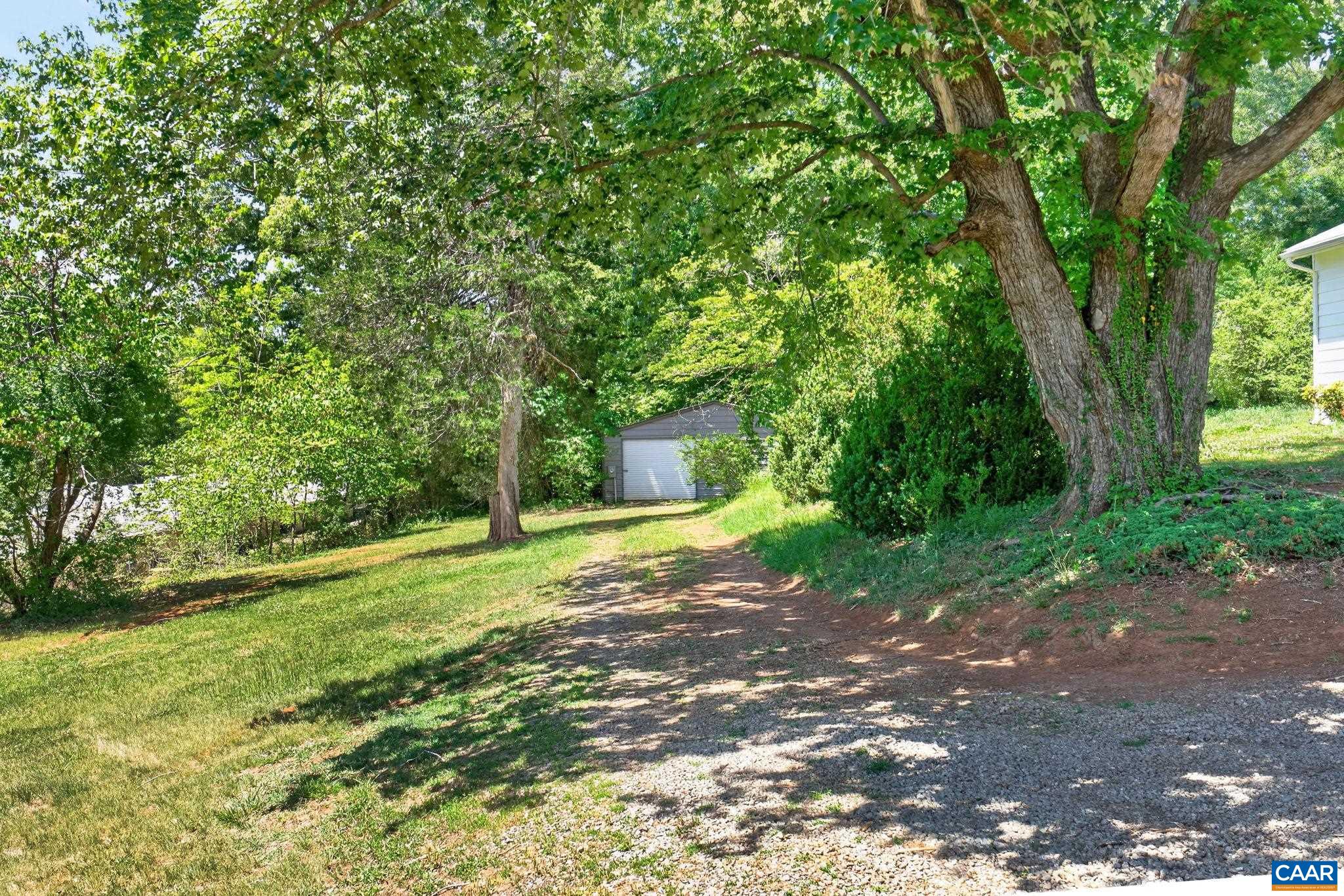 4362 IVY RD
