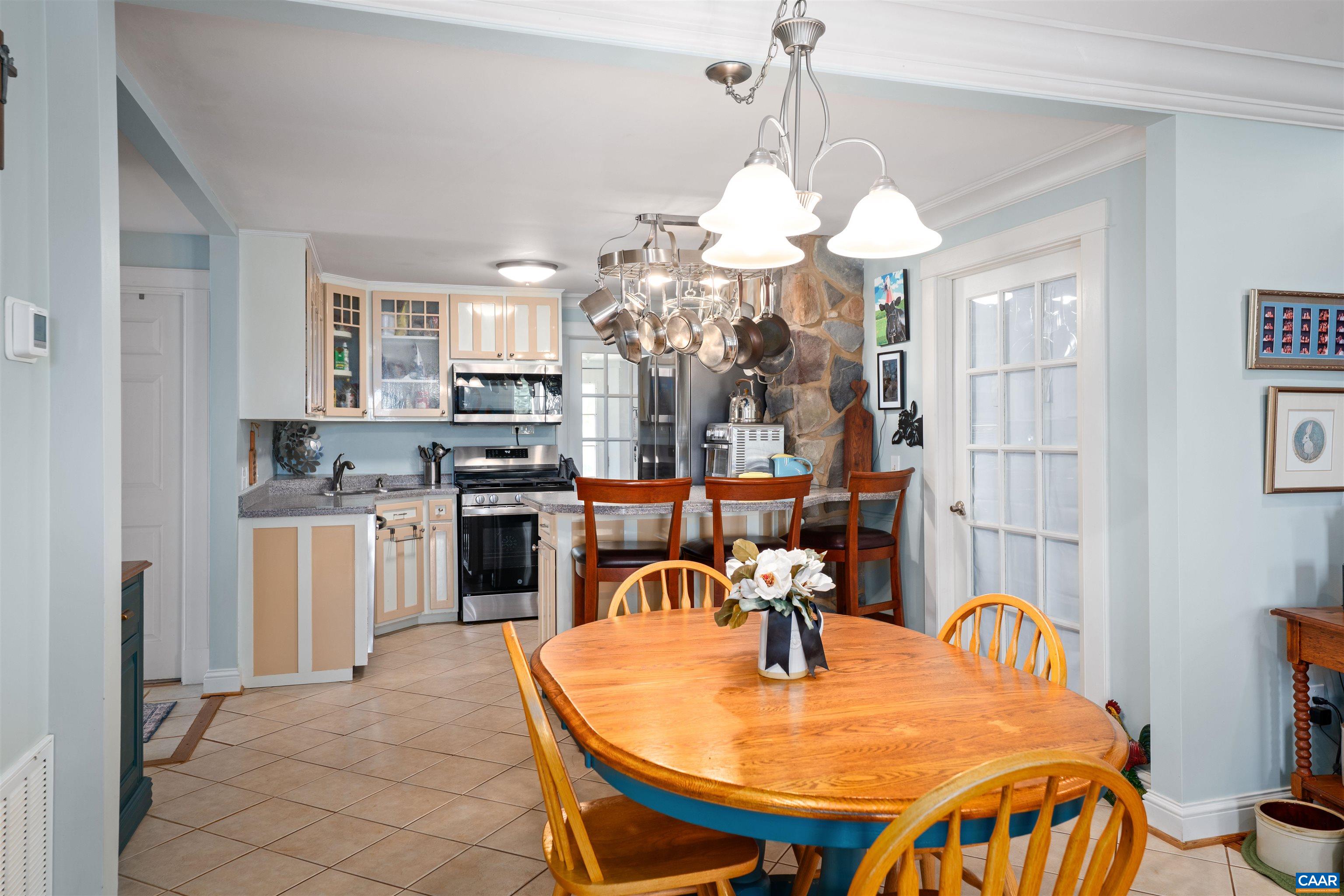 3486 FREDERICKSBURG RD