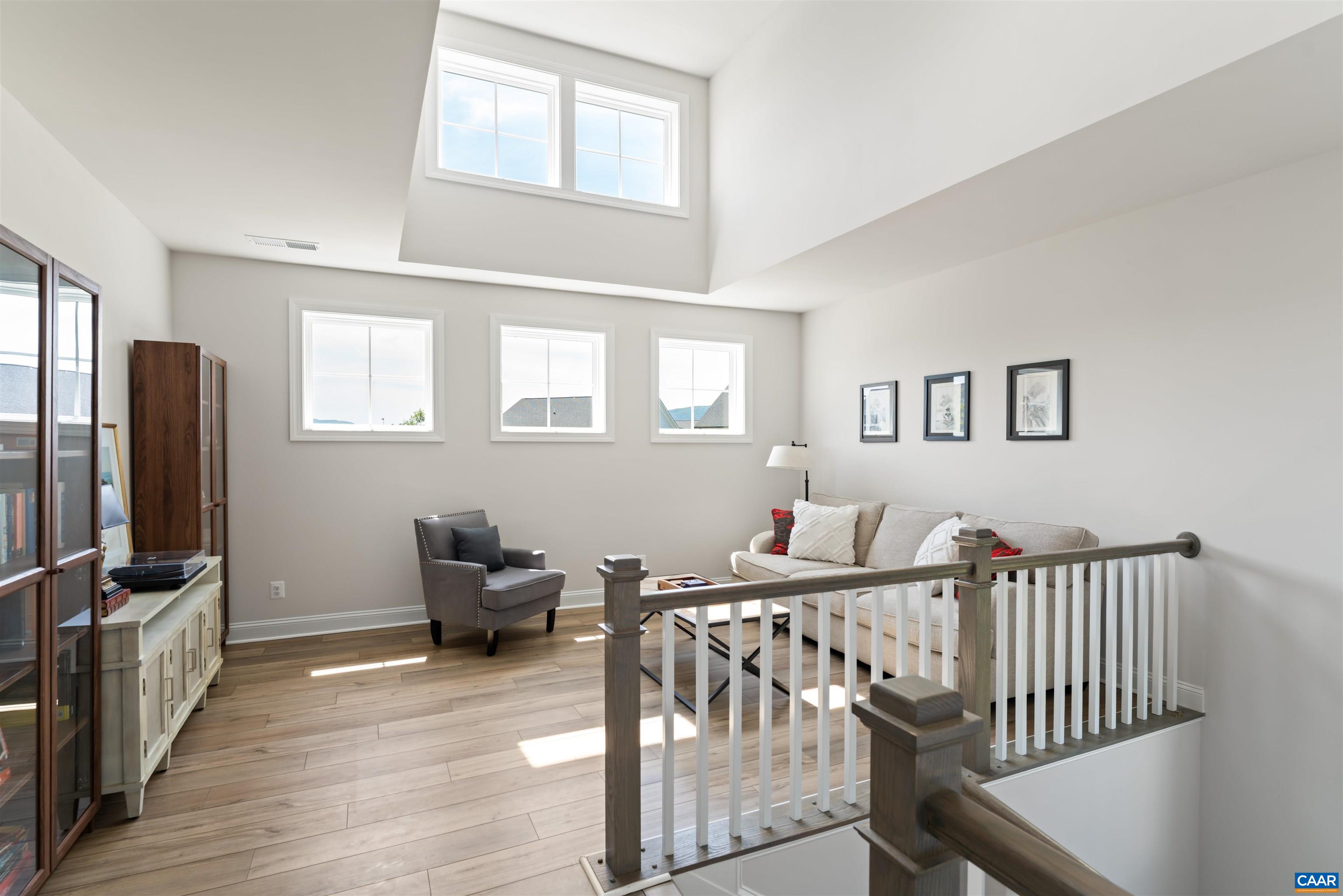 1013 BARKLEY VIEW CT