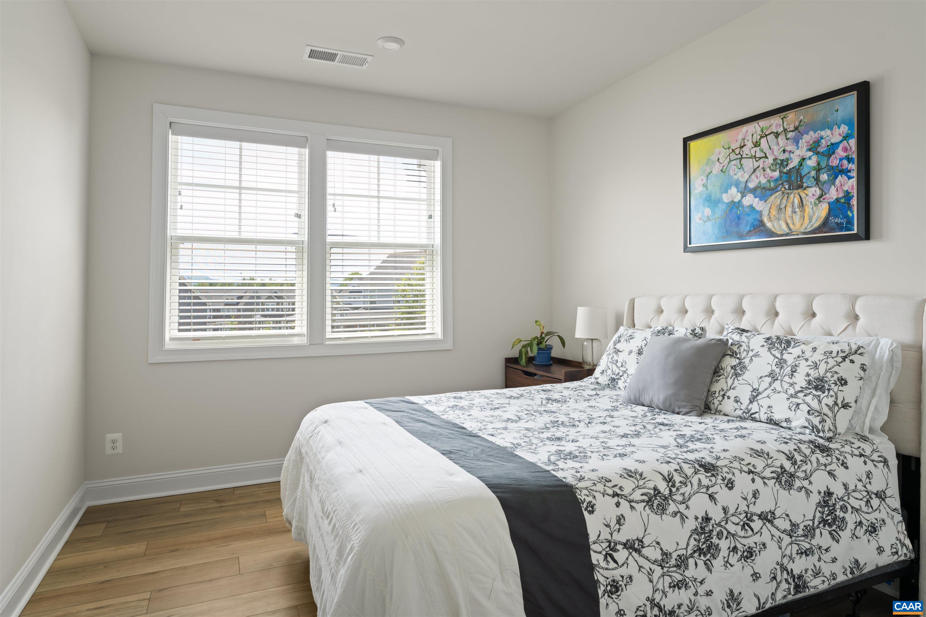 1013 BARKLEY VIEW CT