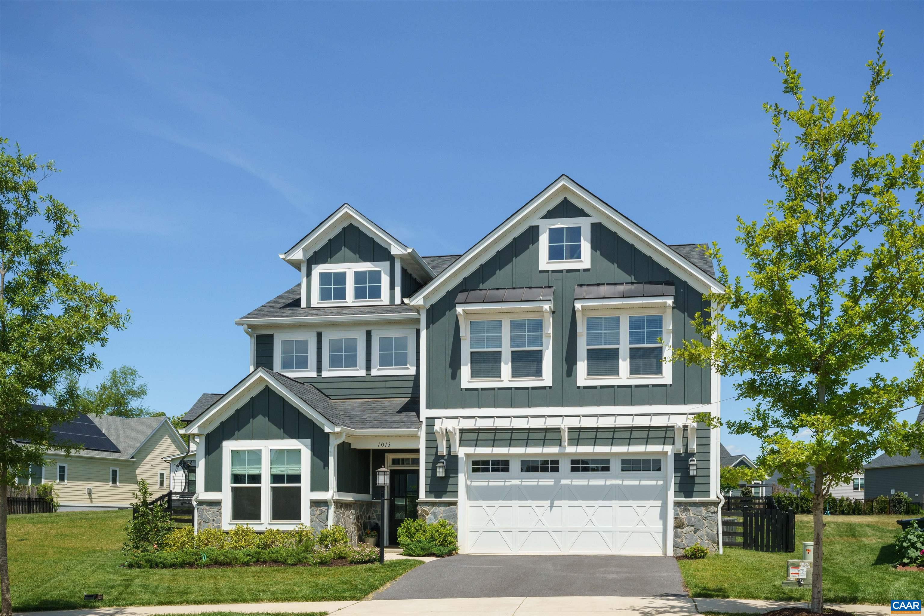 1013 BARKLEY VIEW CT