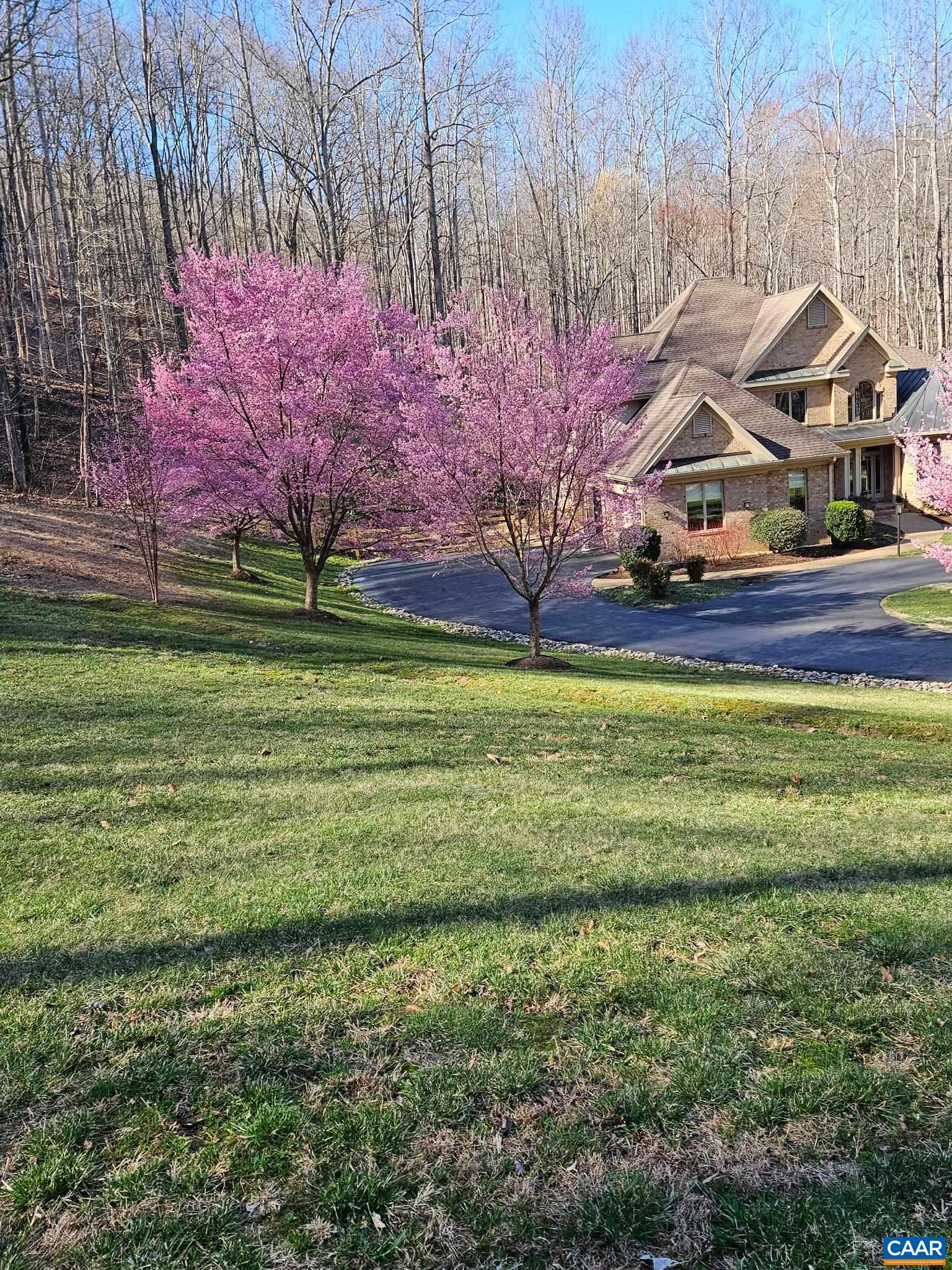 840 MURRAY LN