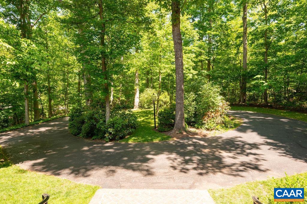 315 TERRELL RD W