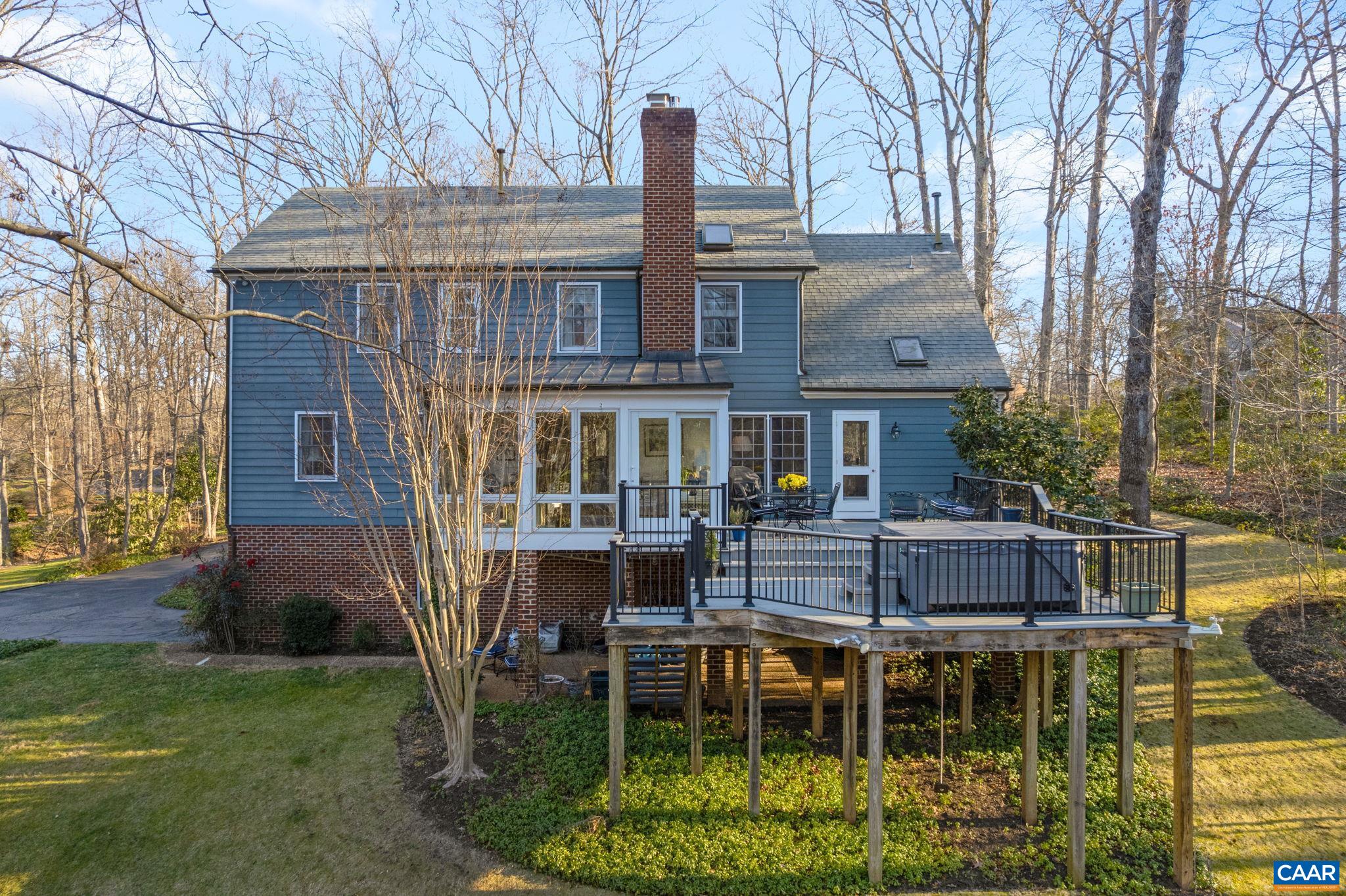 315 TERRELL RD W