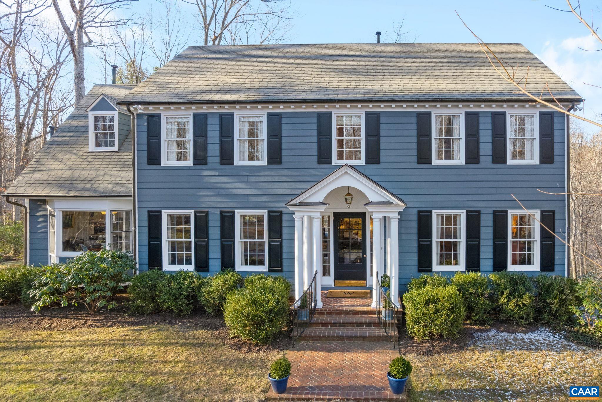 315 TERRELL RD W
