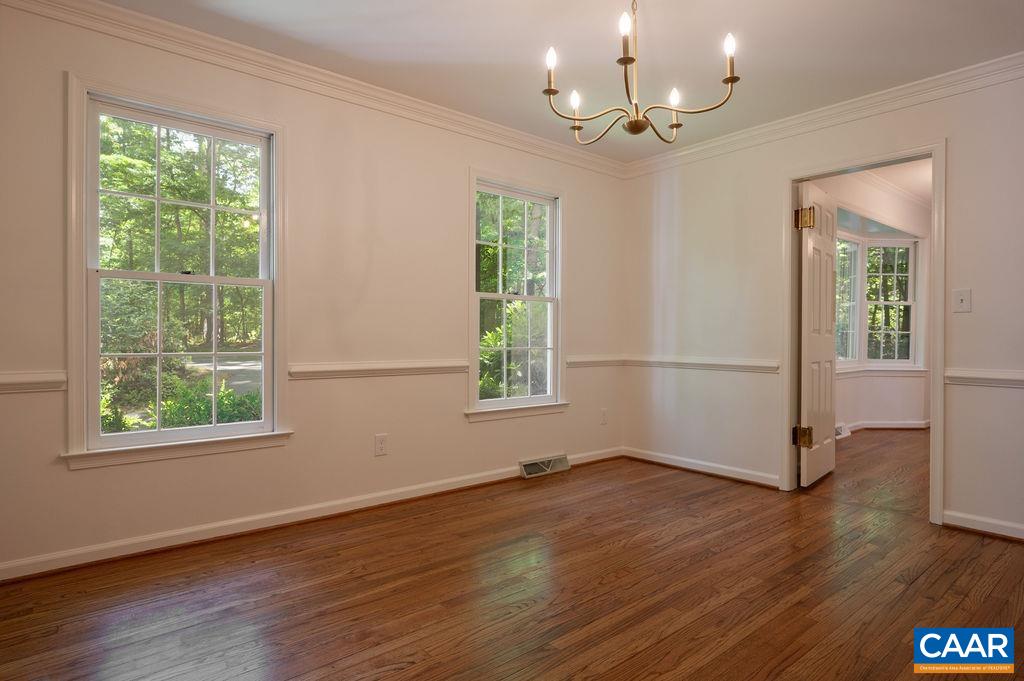 315 TERRELL RD W