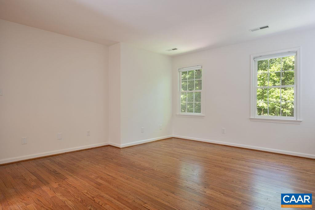 315 TERRELL RD W