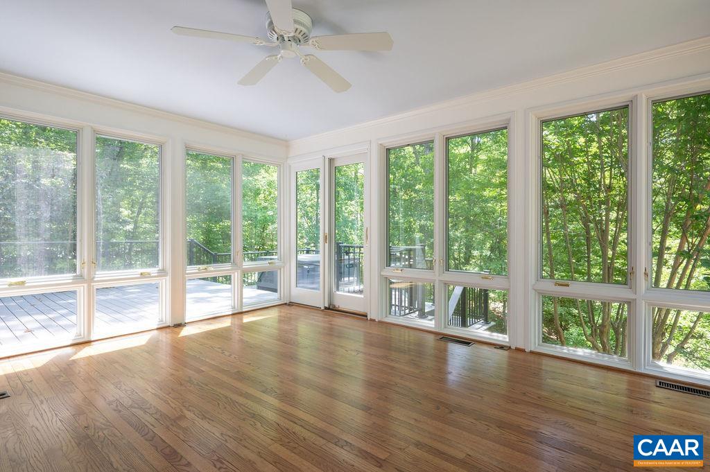 315 TERRELL RD W