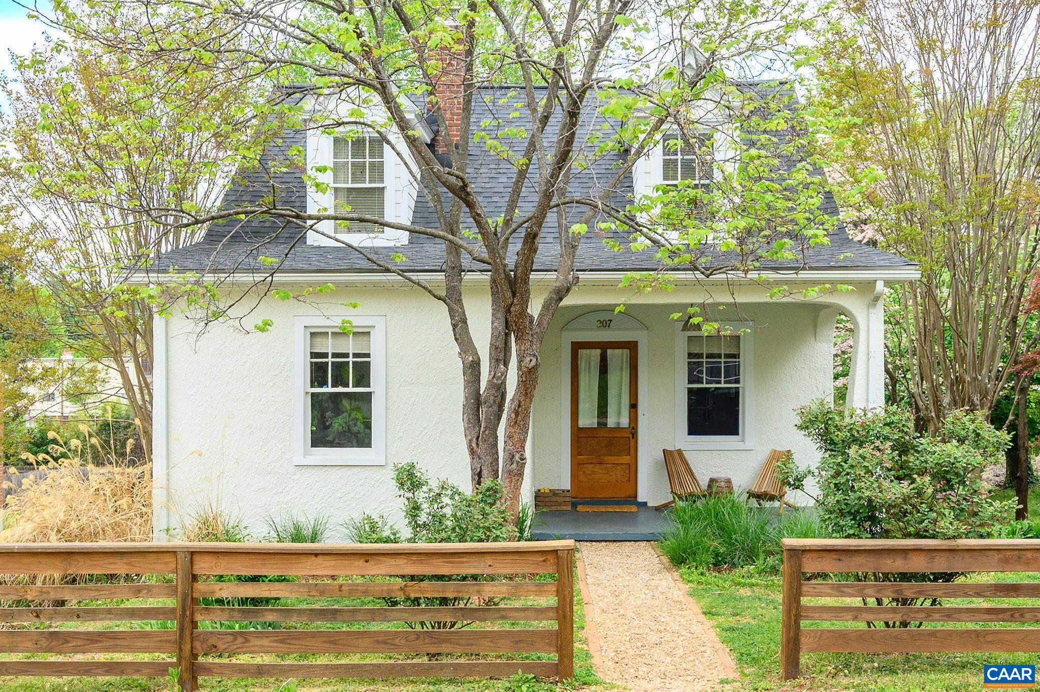 207 TODD AVE