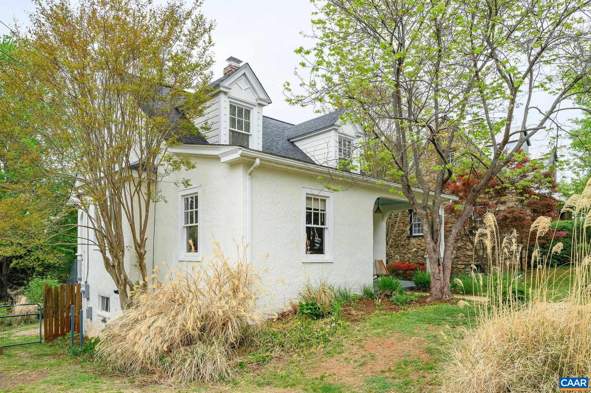 207 TODD AVE
