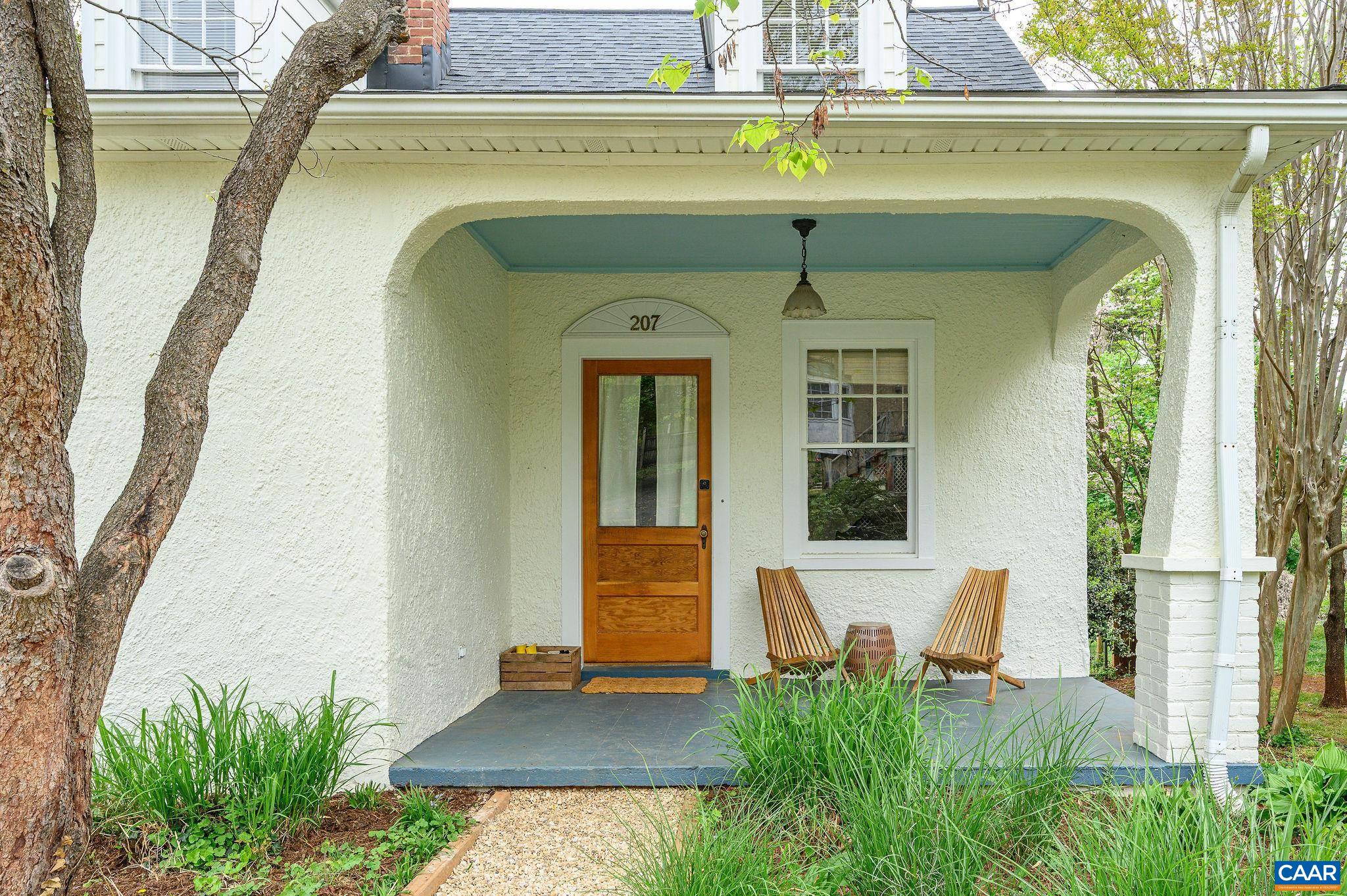 207 TODD AVE