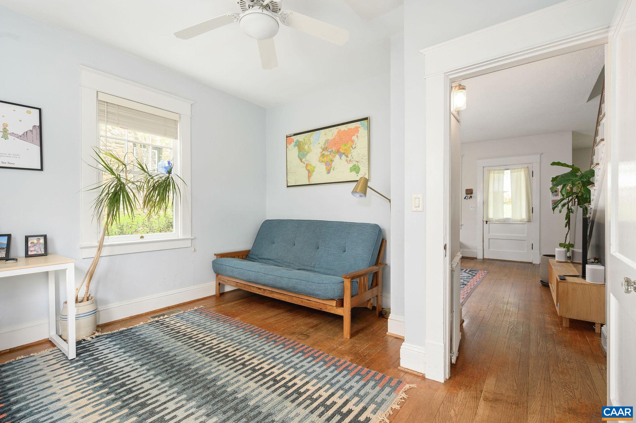 207 TODD AVE