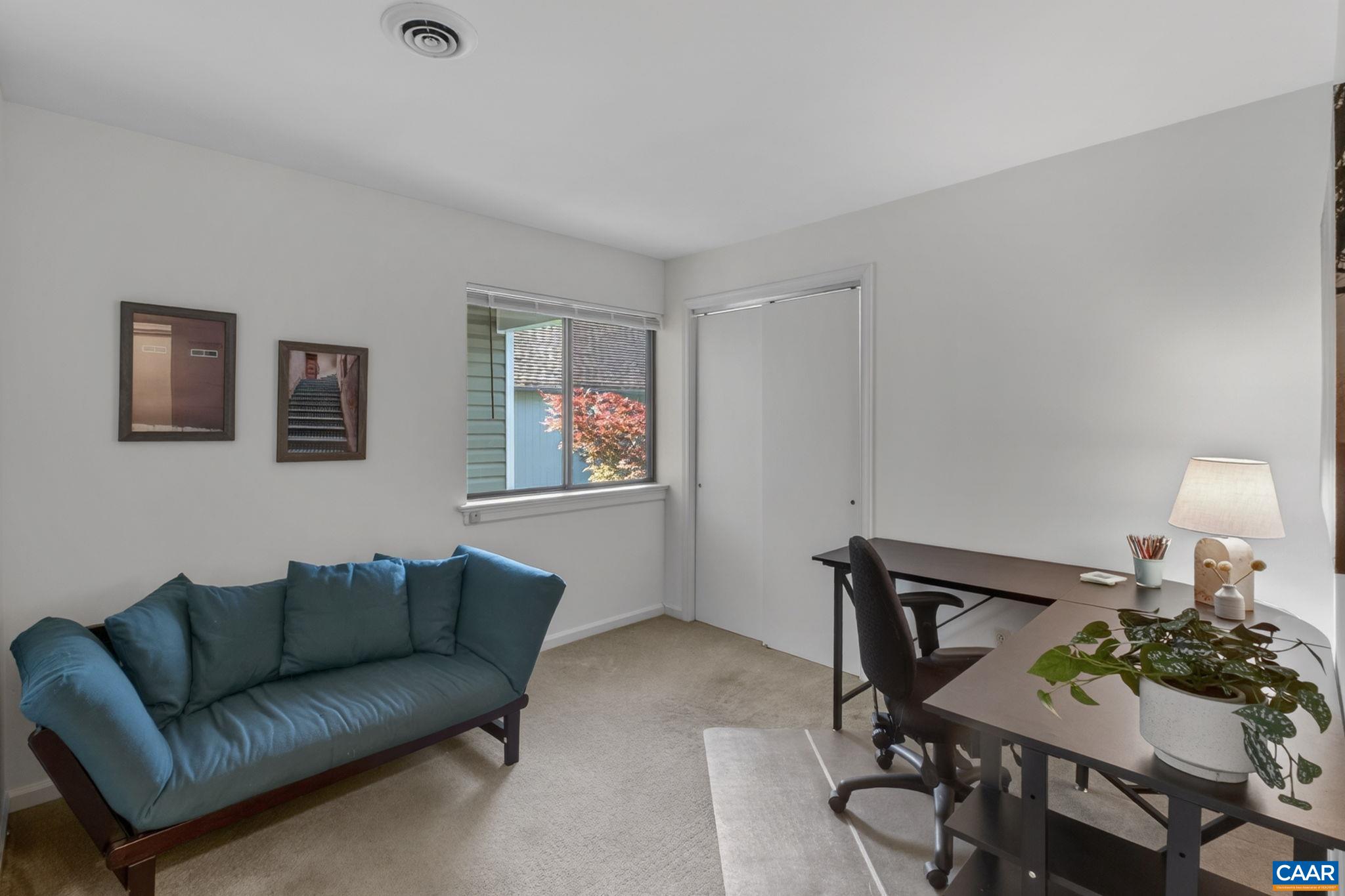 1511 LAKE FOREST DR