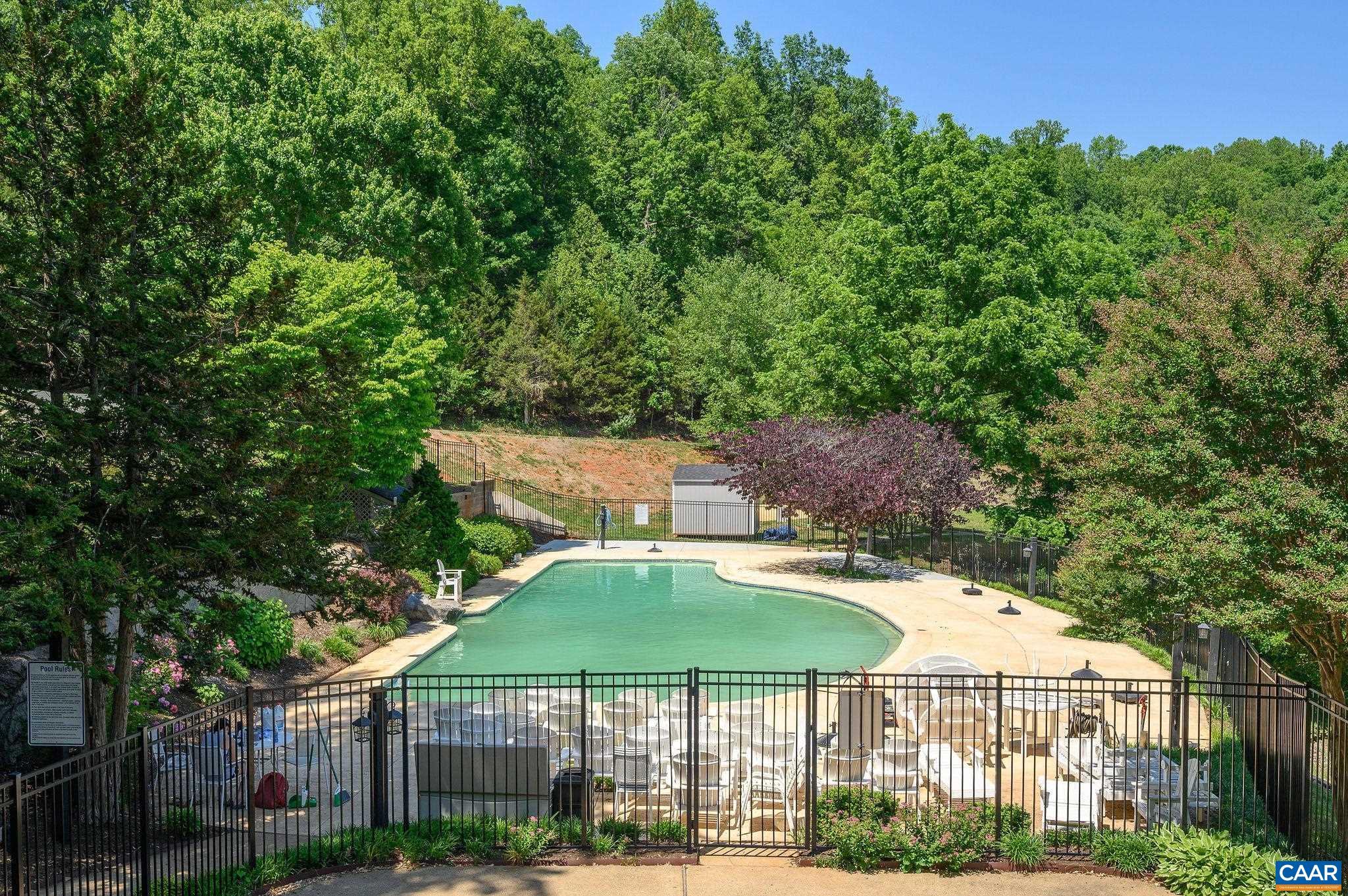 1708 WRIGHT LN