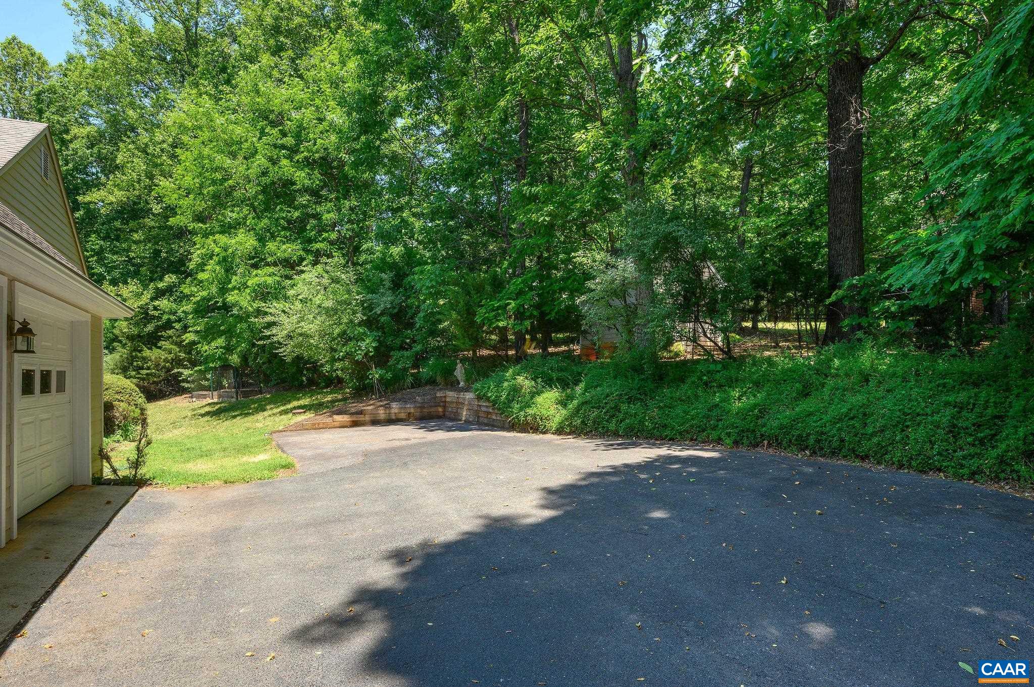 1708 WRIGHT LN