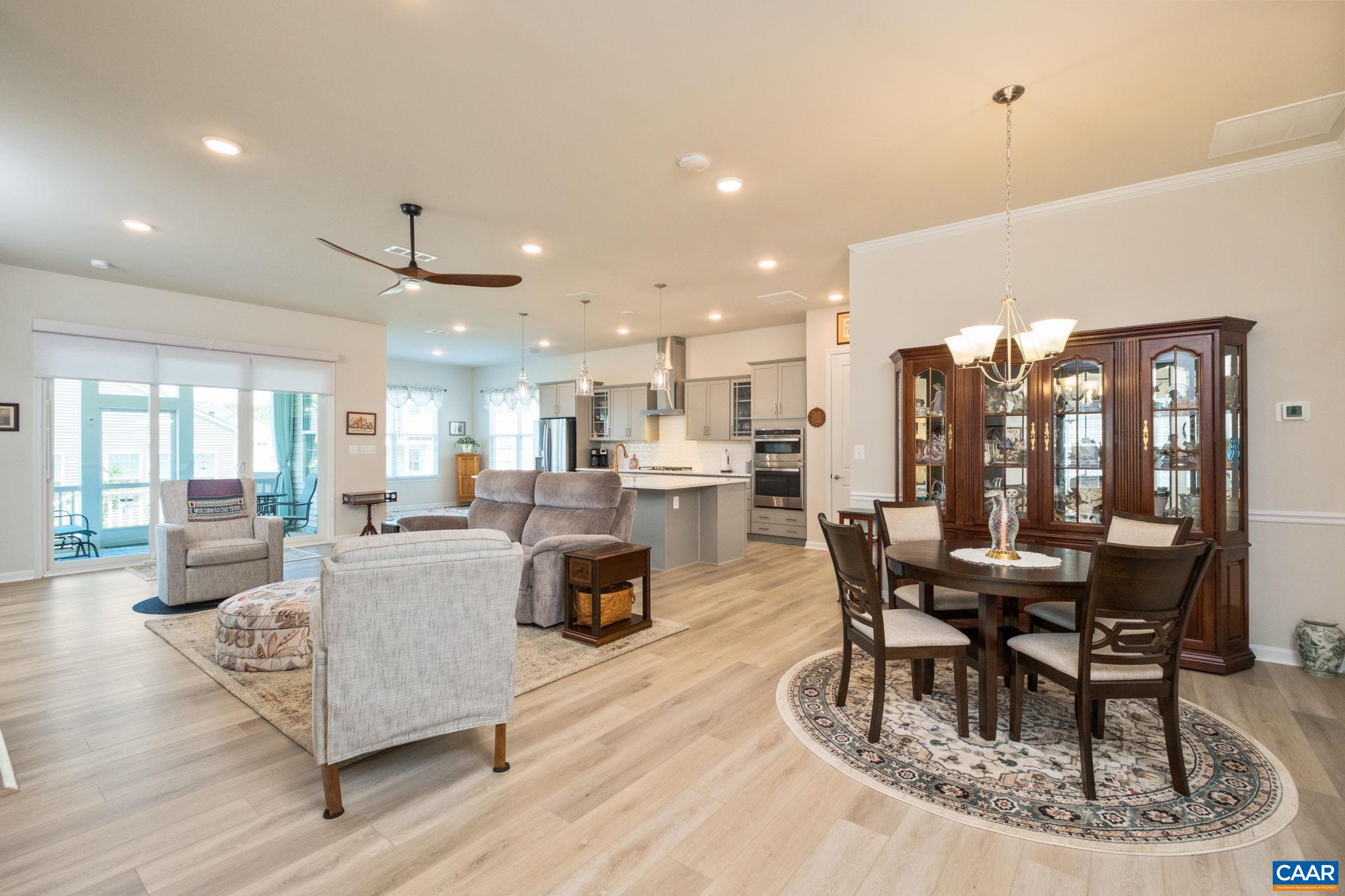 124 STODGHILL DR