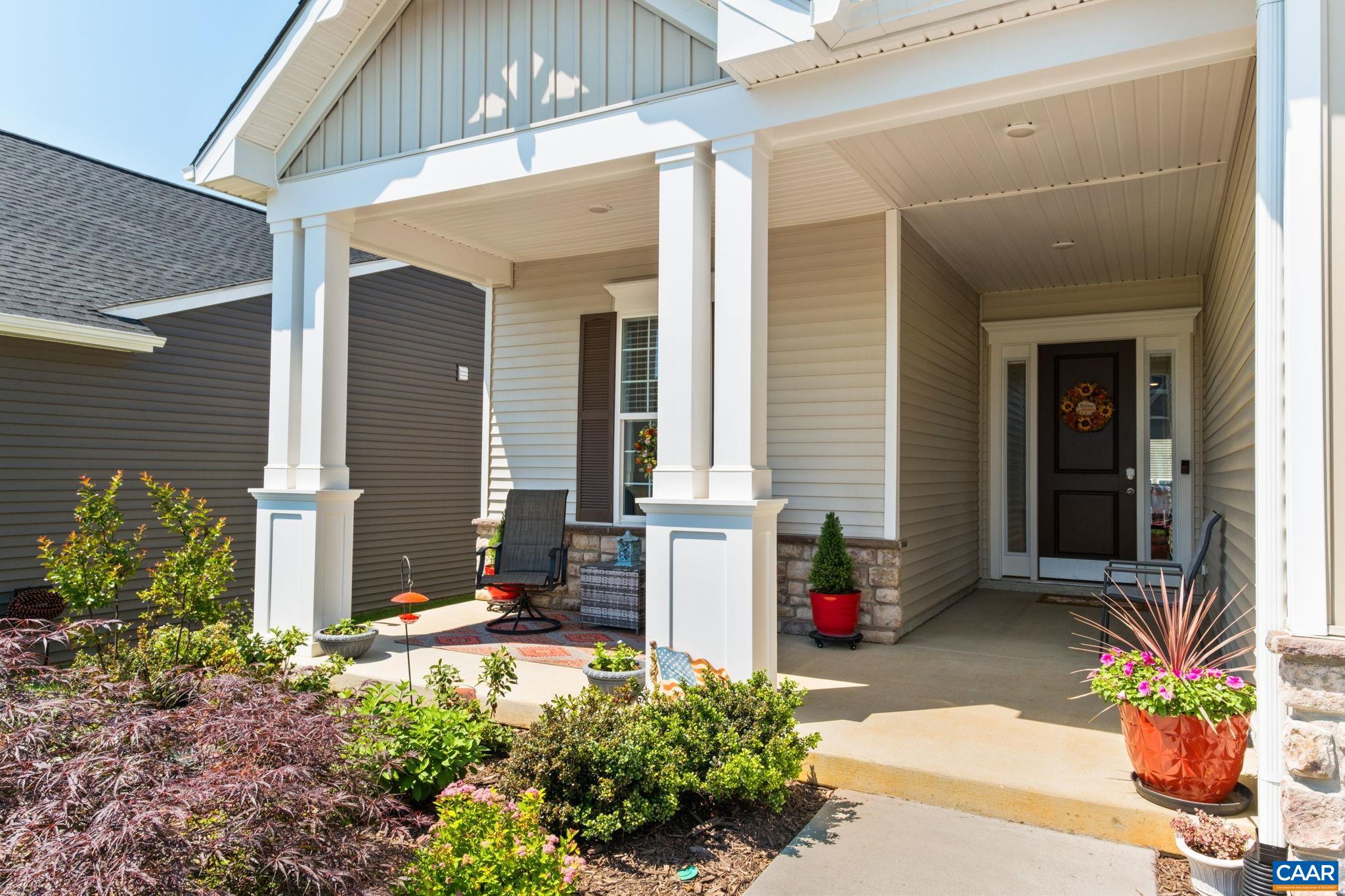 124 STODGHILL DR