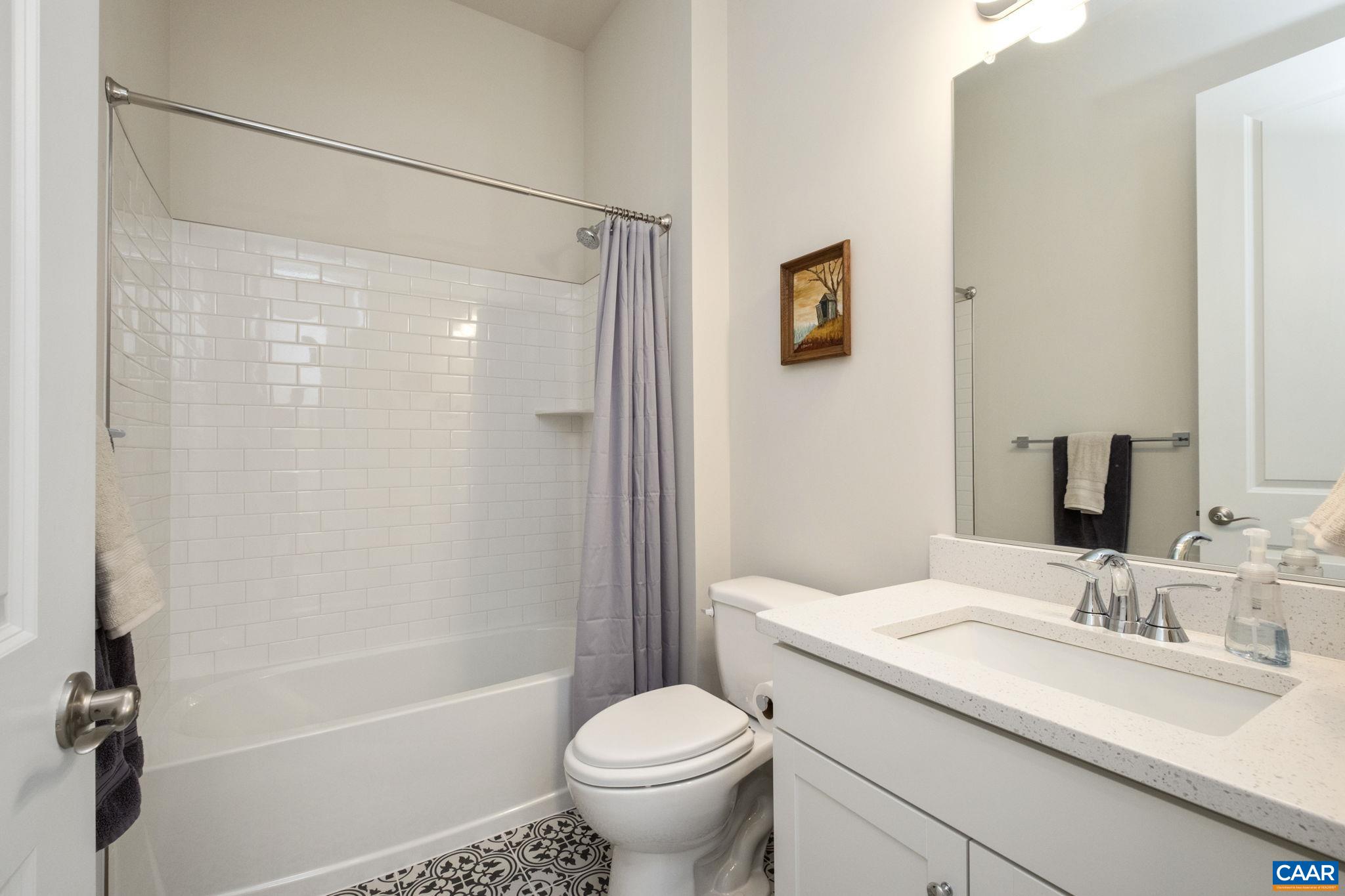 124 STODGHILL DR