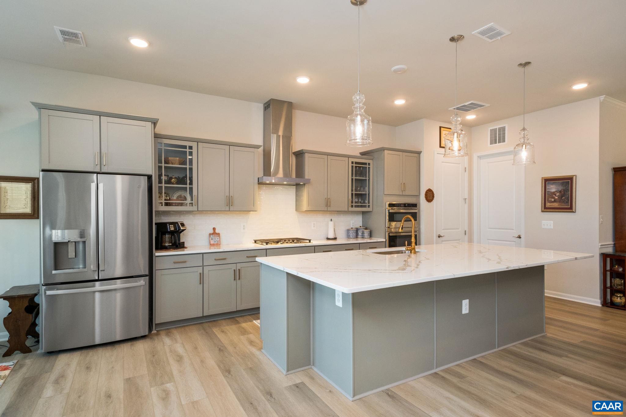 124 STODGHILL DR