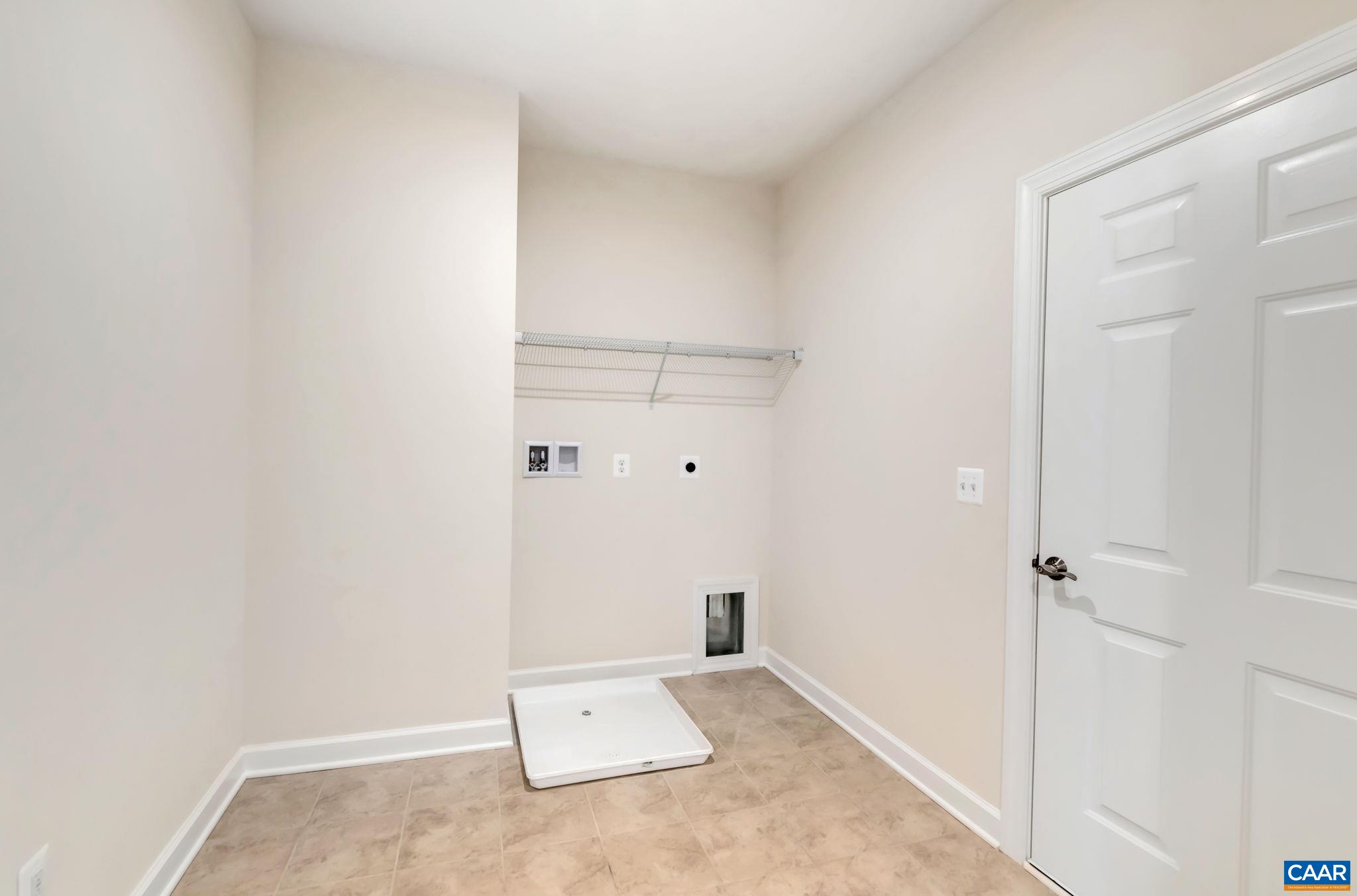 45 WHISPERWOOD CT