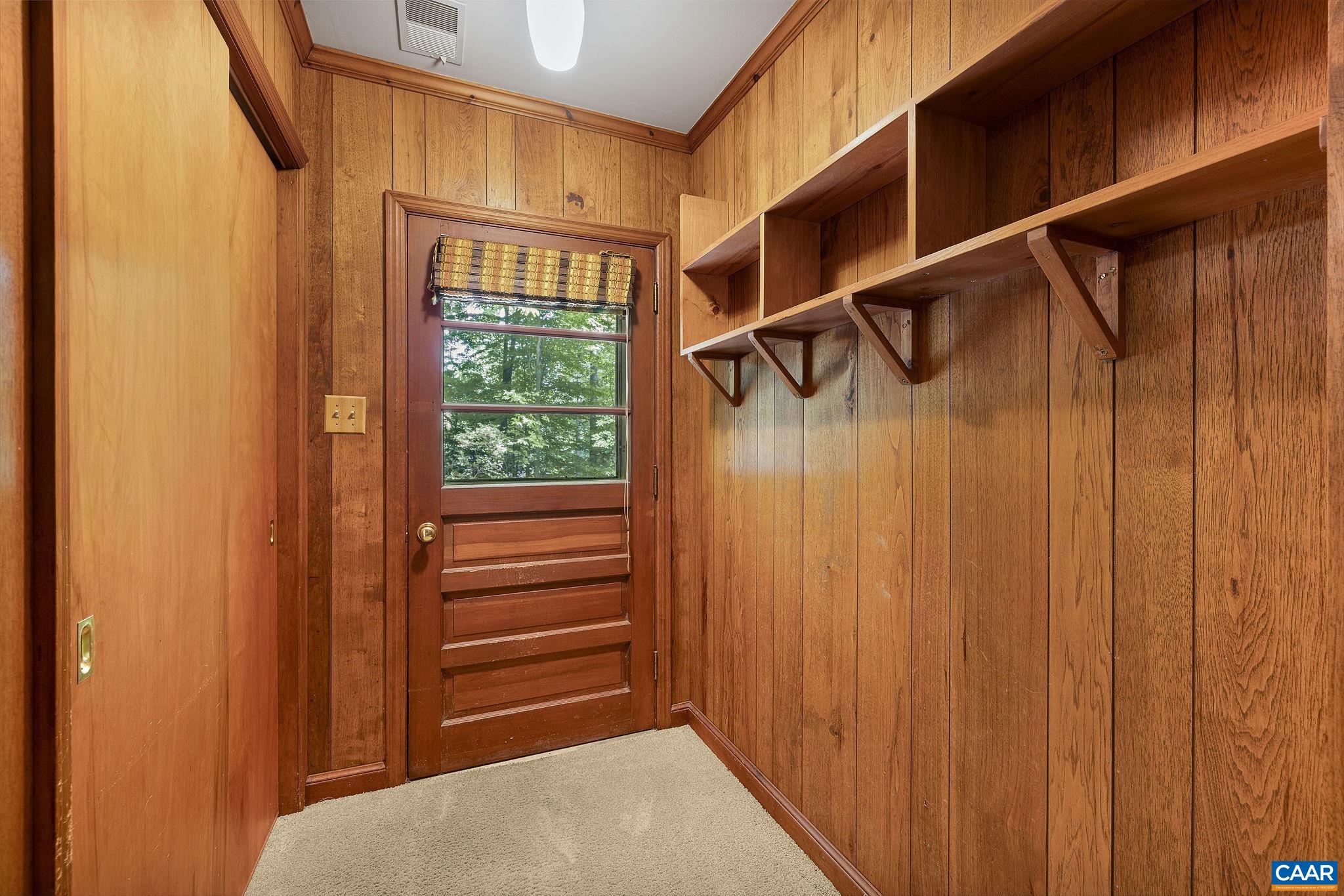 2514 HILLWOOD PL