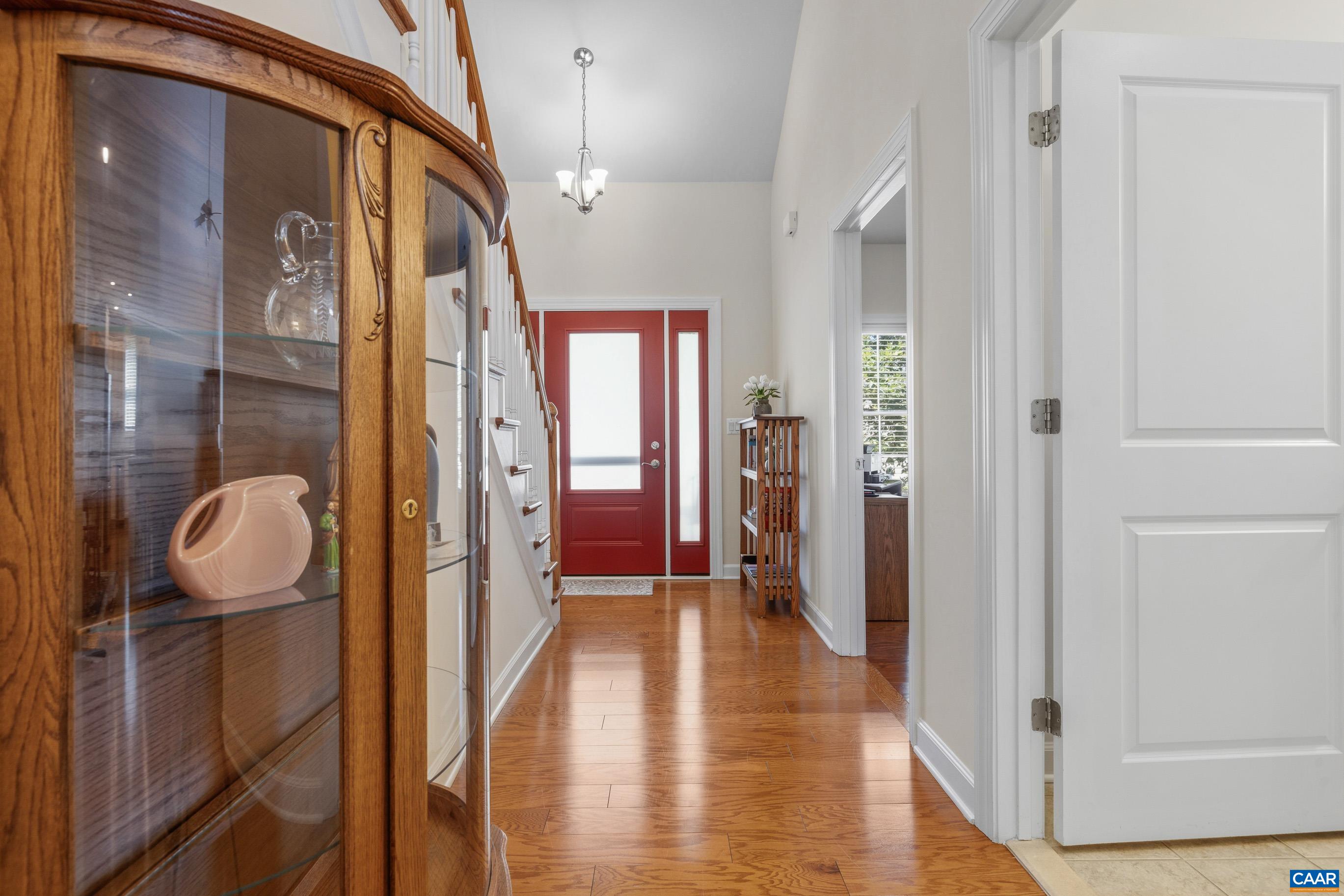 1637 SAWGRASS CT