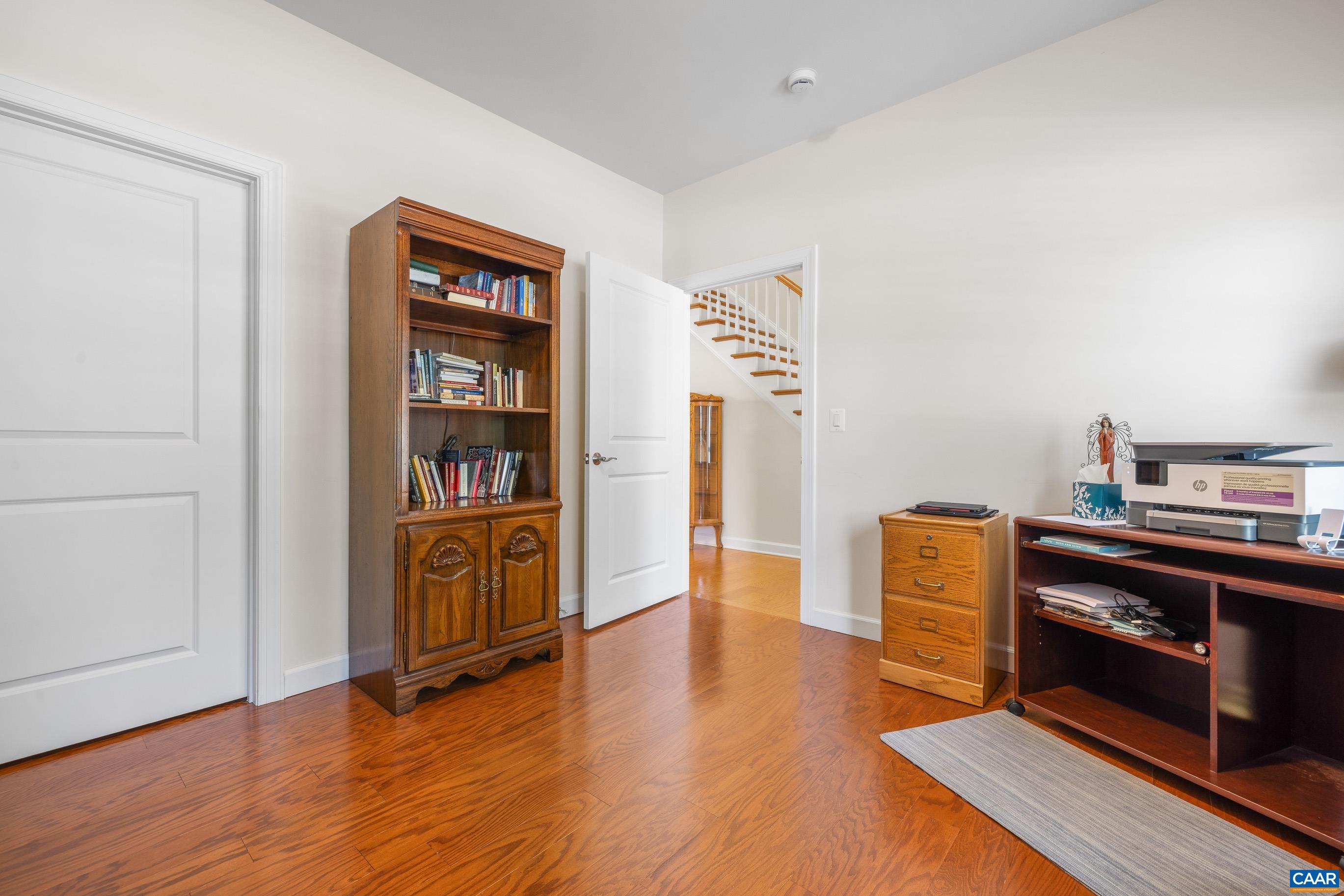 1637 SAWGRASS CT