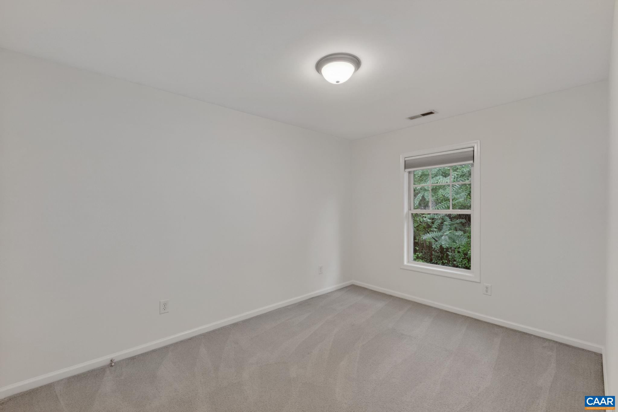 115 OLD FIFTH CIR