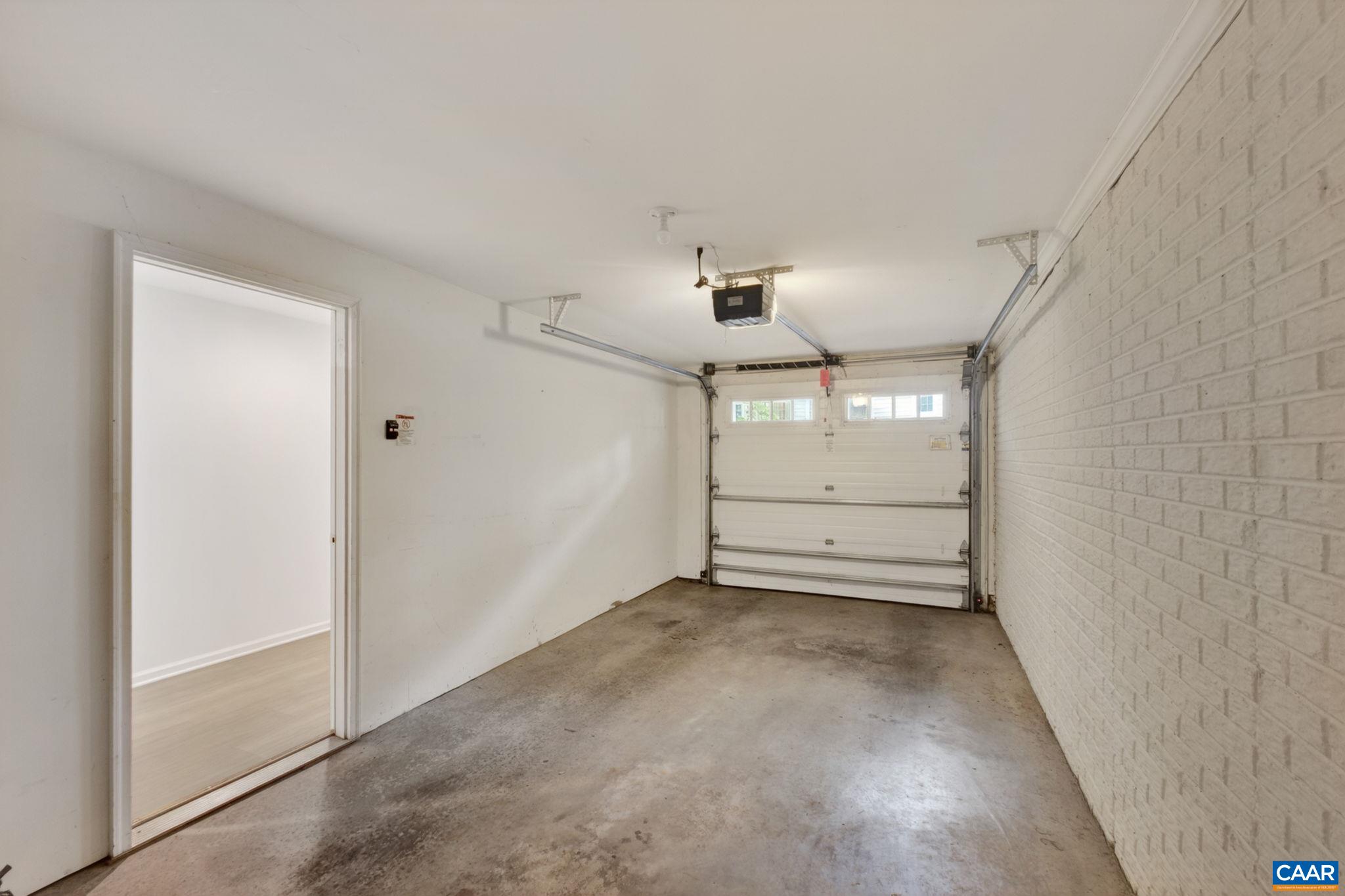 115 OLD FIFTH CIR