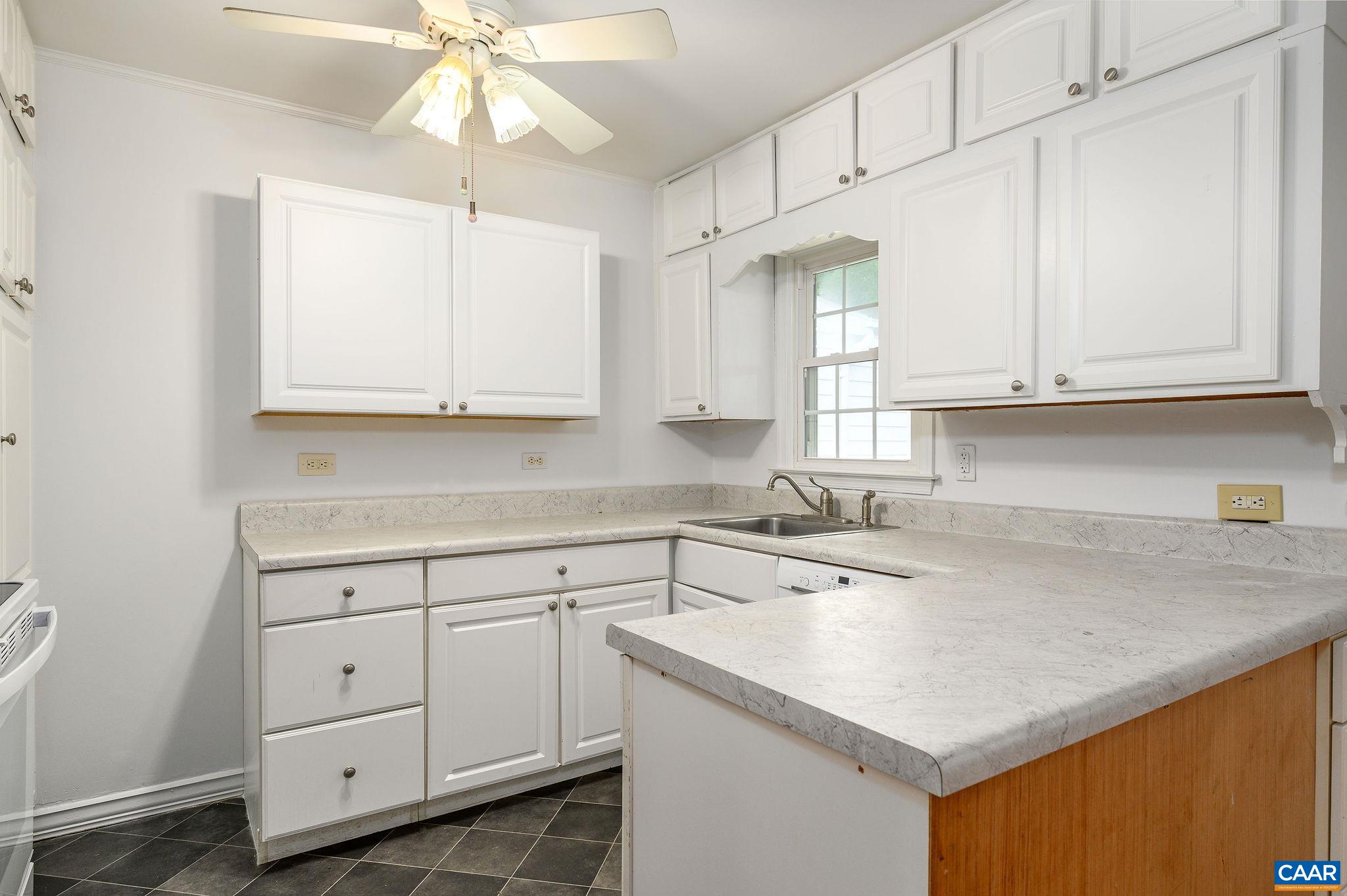 2806 BROOKMERE RD