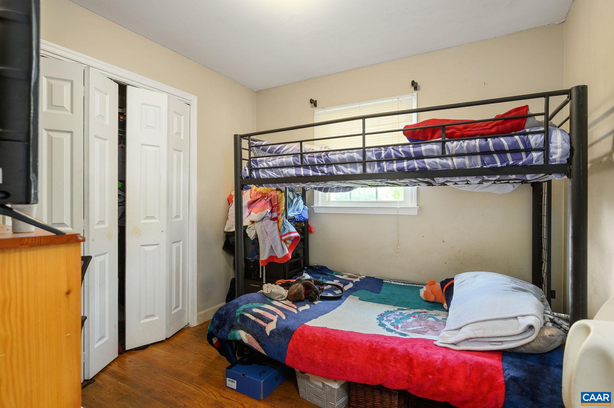 2806 BROOKMERE RD