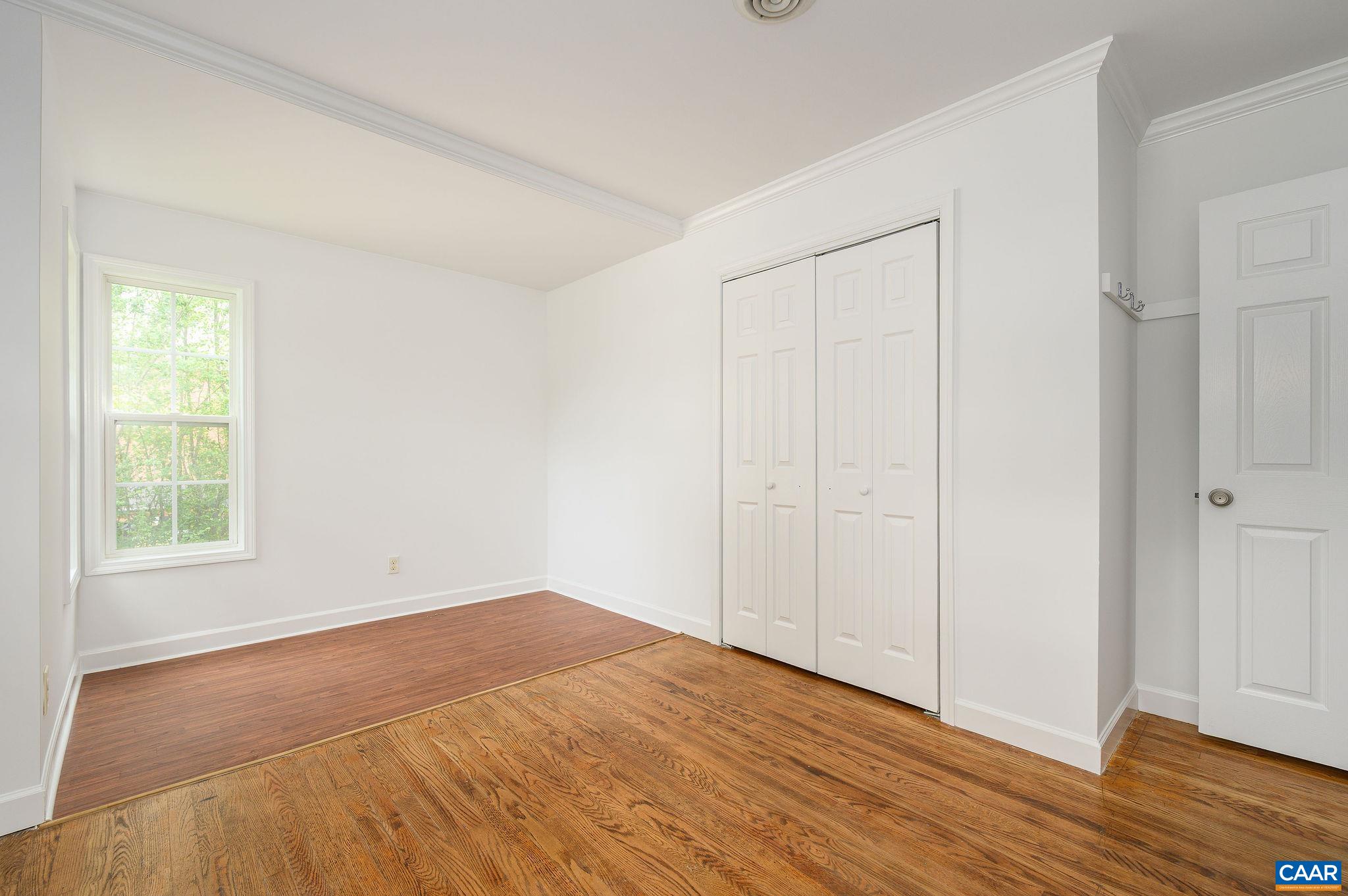 2806 BROOKMERE RD