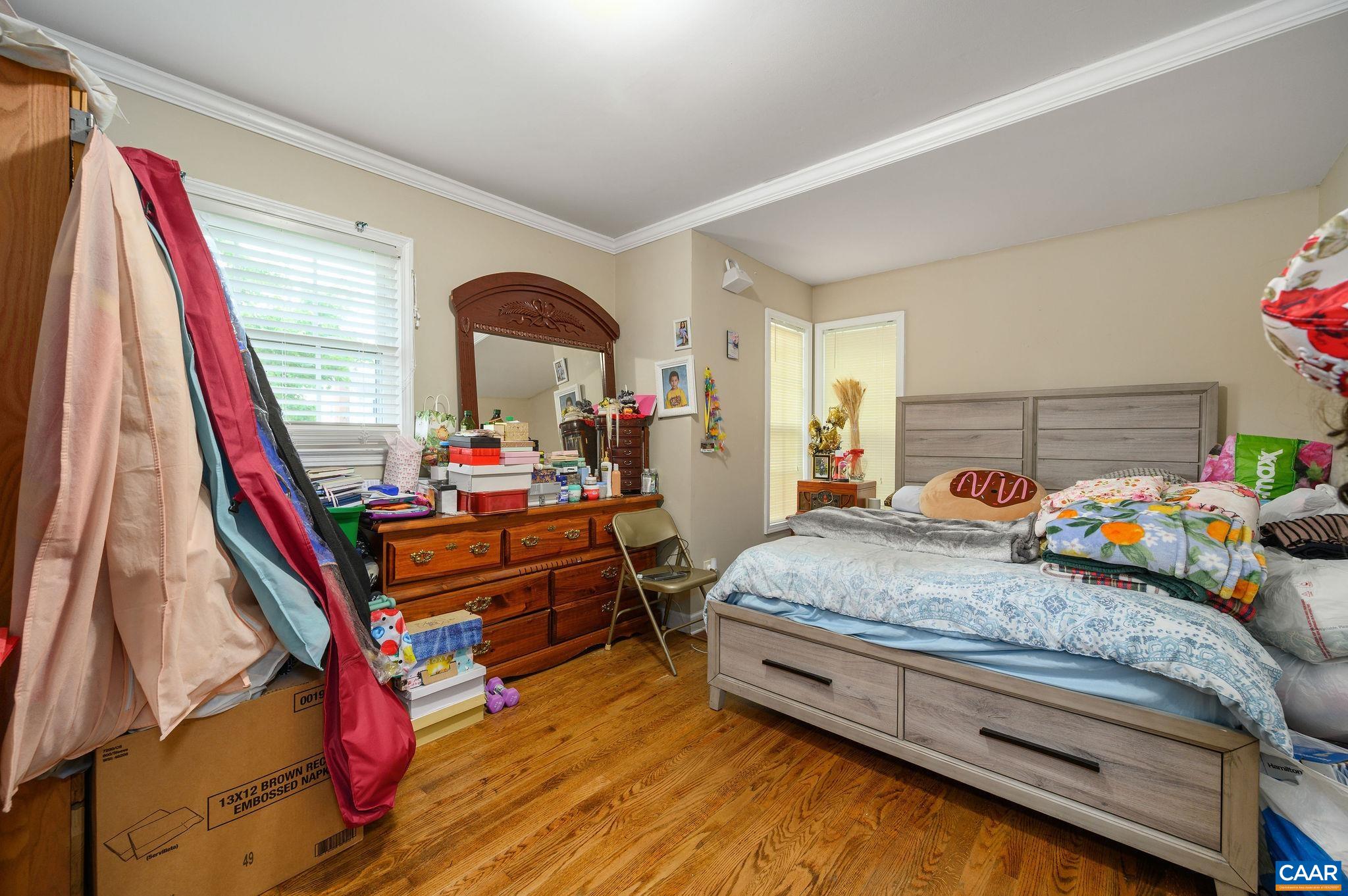 2806 BROOKMERE RD
