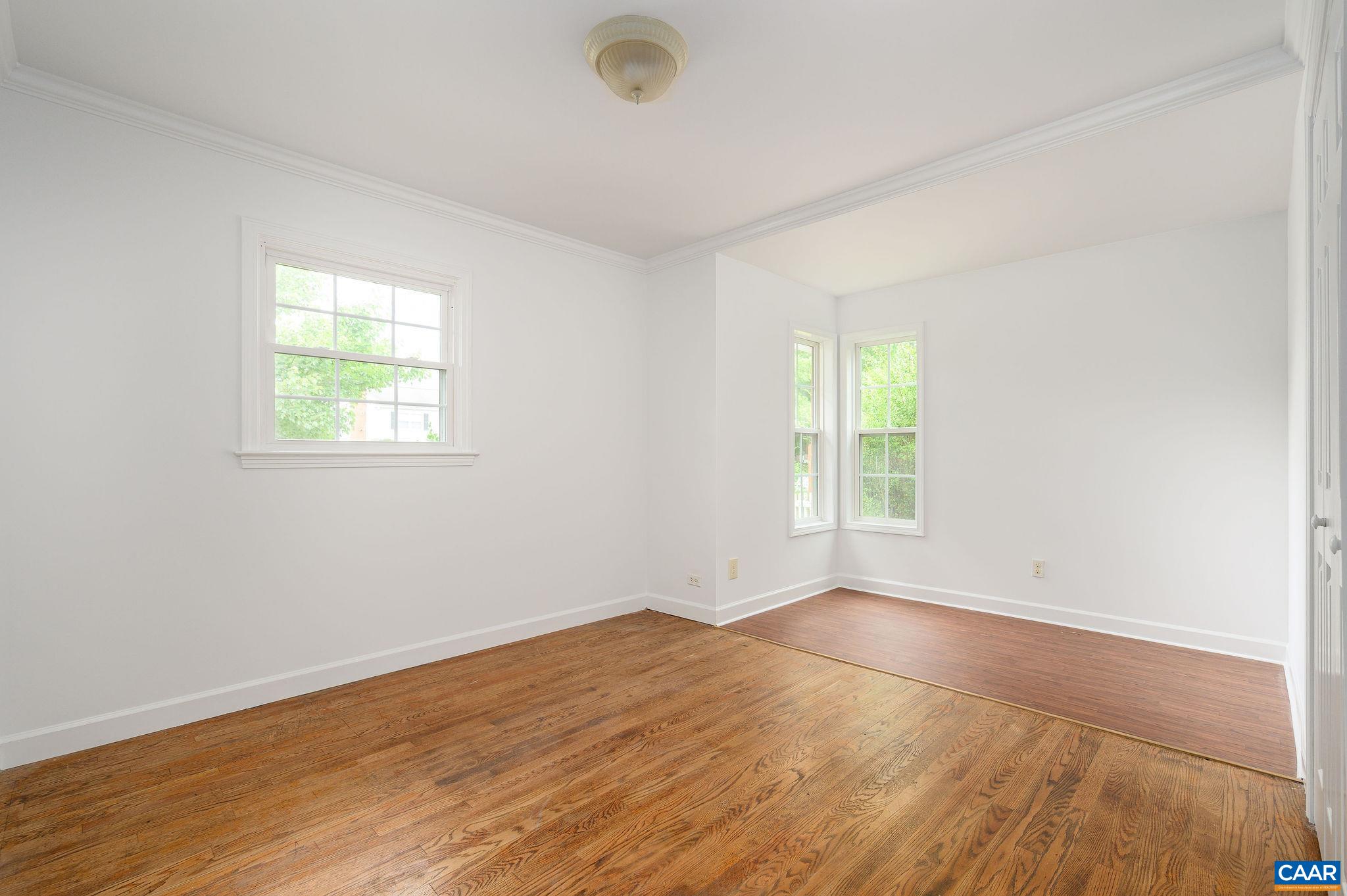 2806 BROOKMERE RD