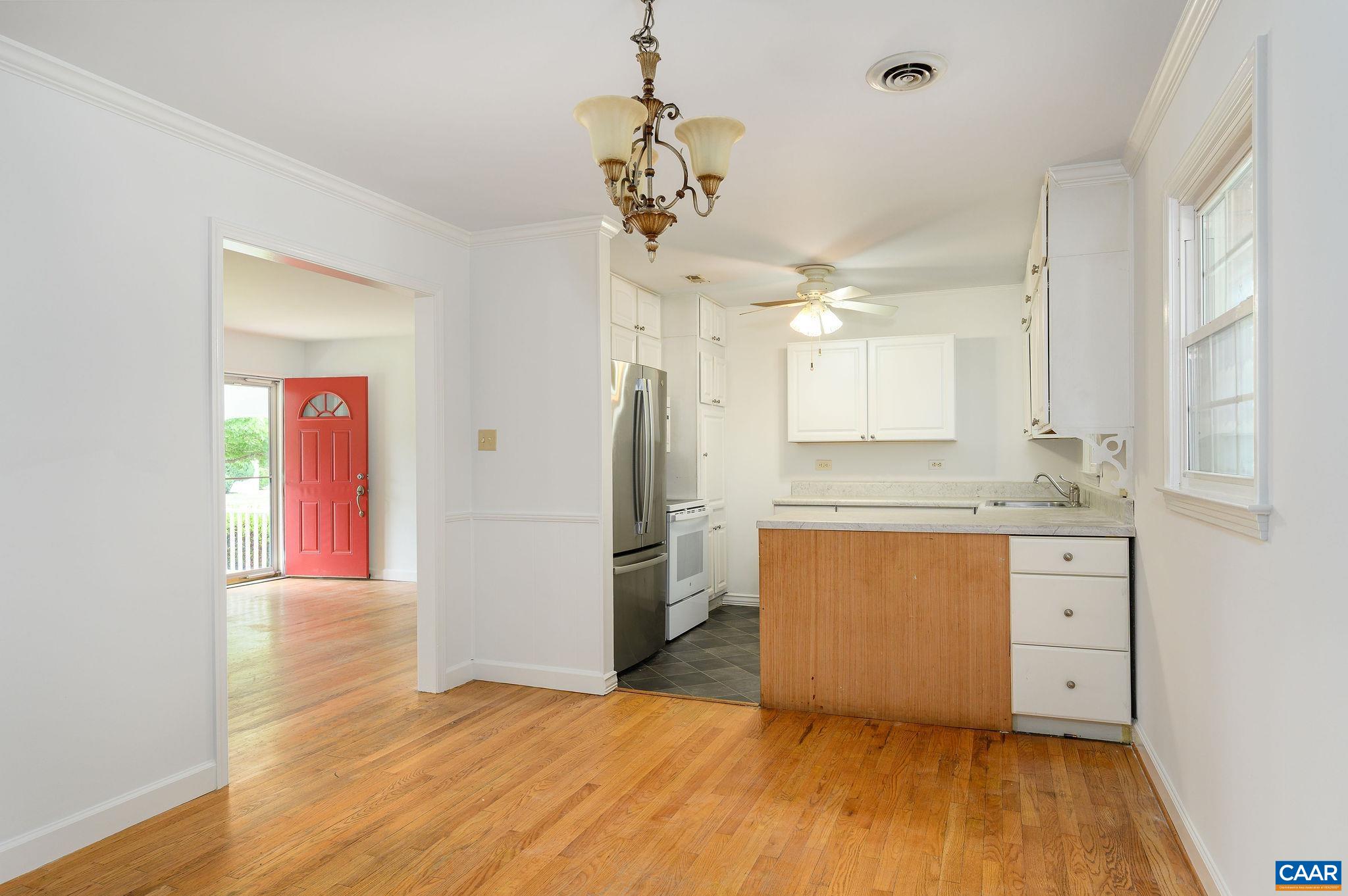 2806 BROOKMERE RD