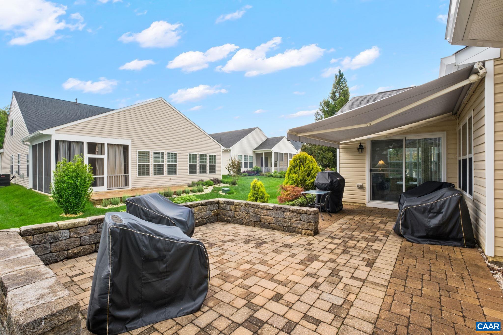 56 JOHN RUCKER DR