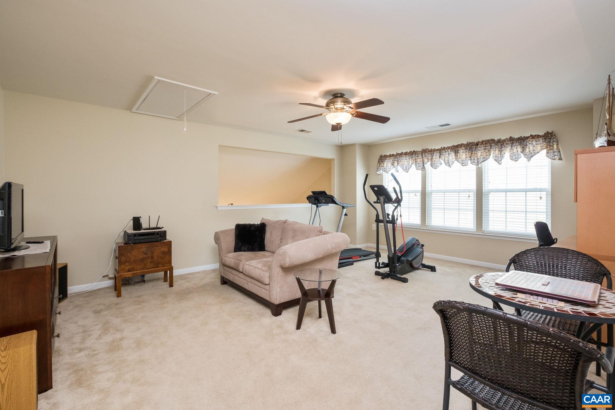 56 JOHN RUCKER DR