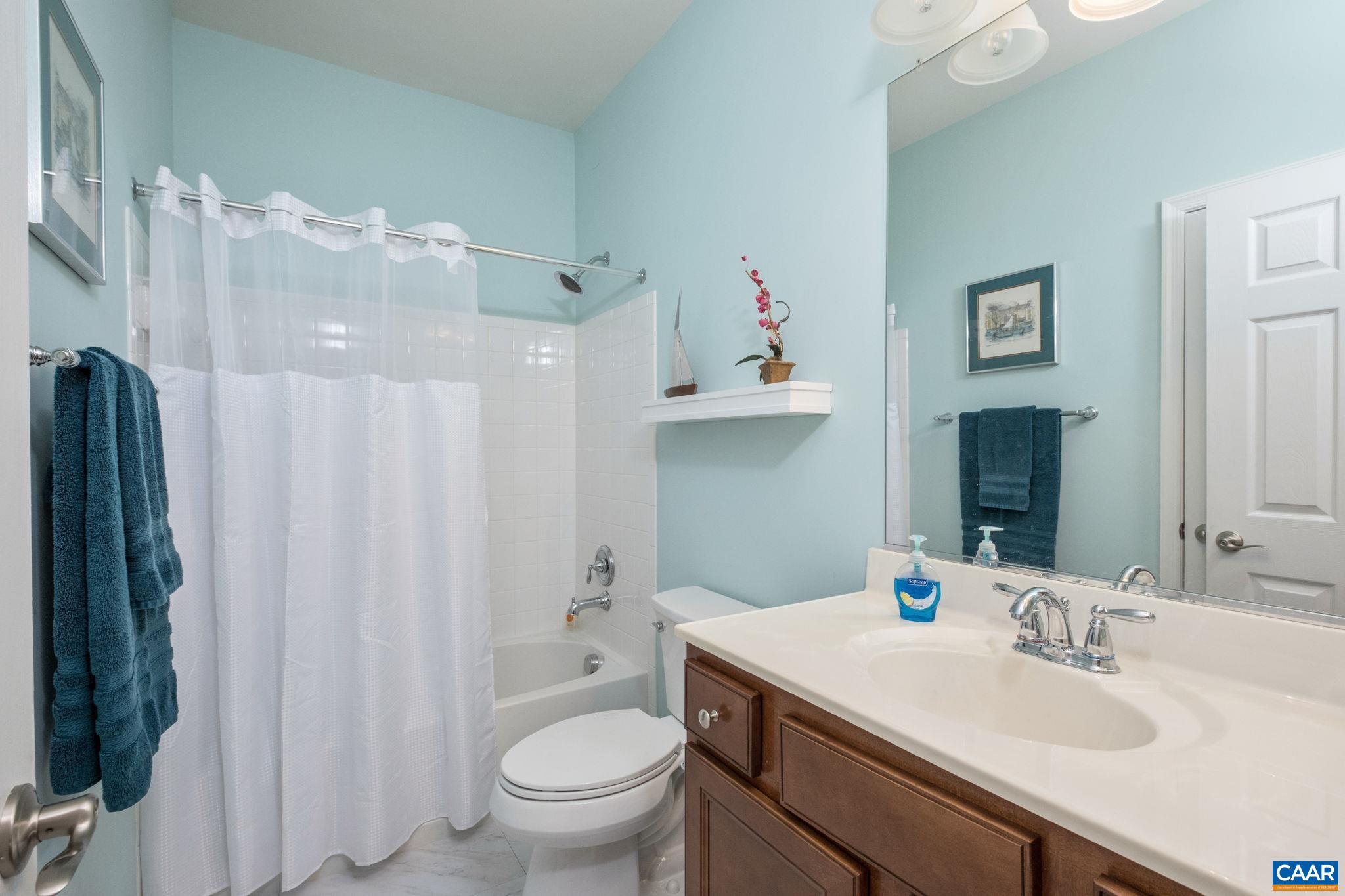 56 JOHN RUCKER DR