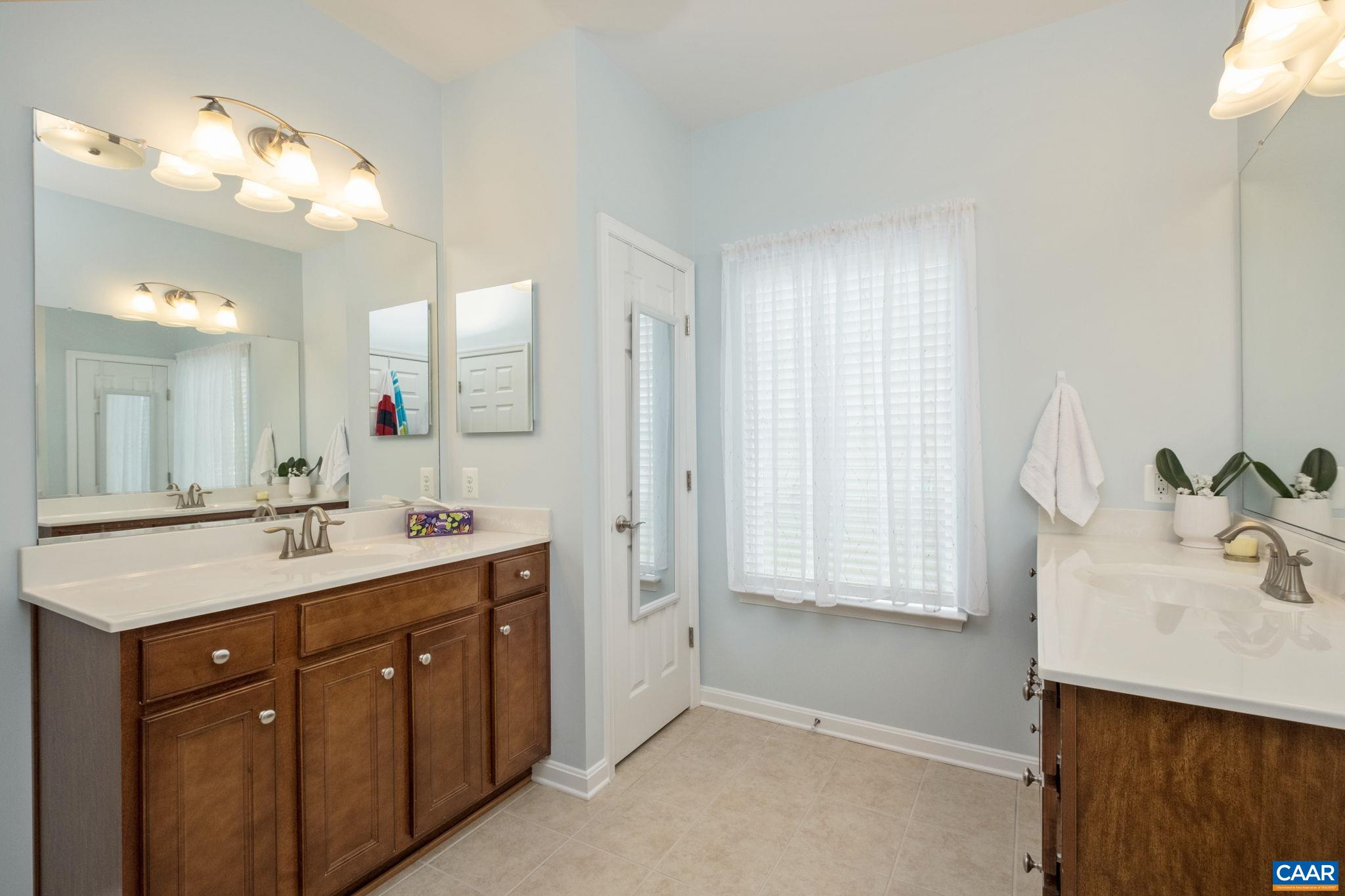 56 JOHN RUCKER DR