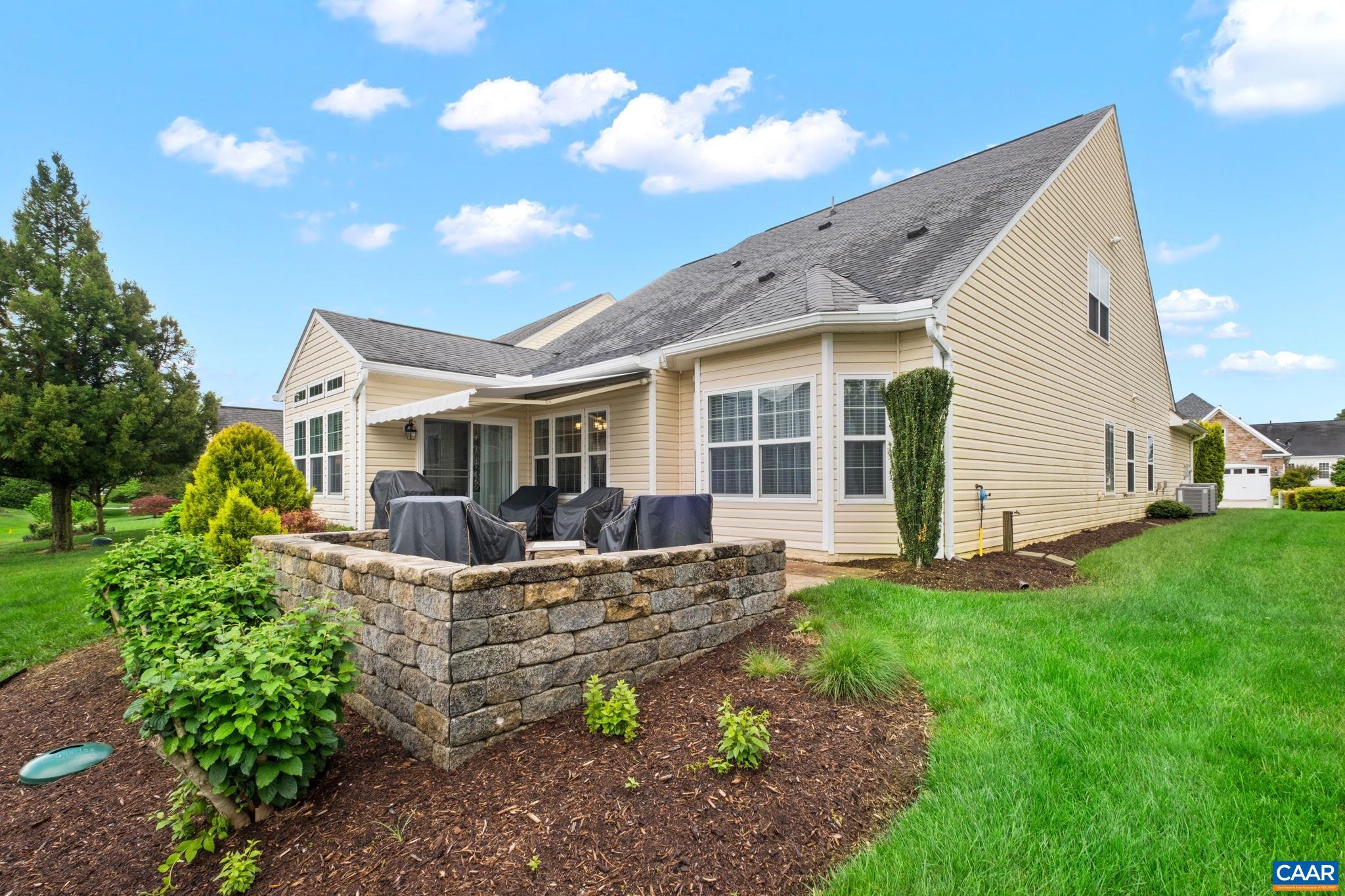 56 JOHN RUCKER DR