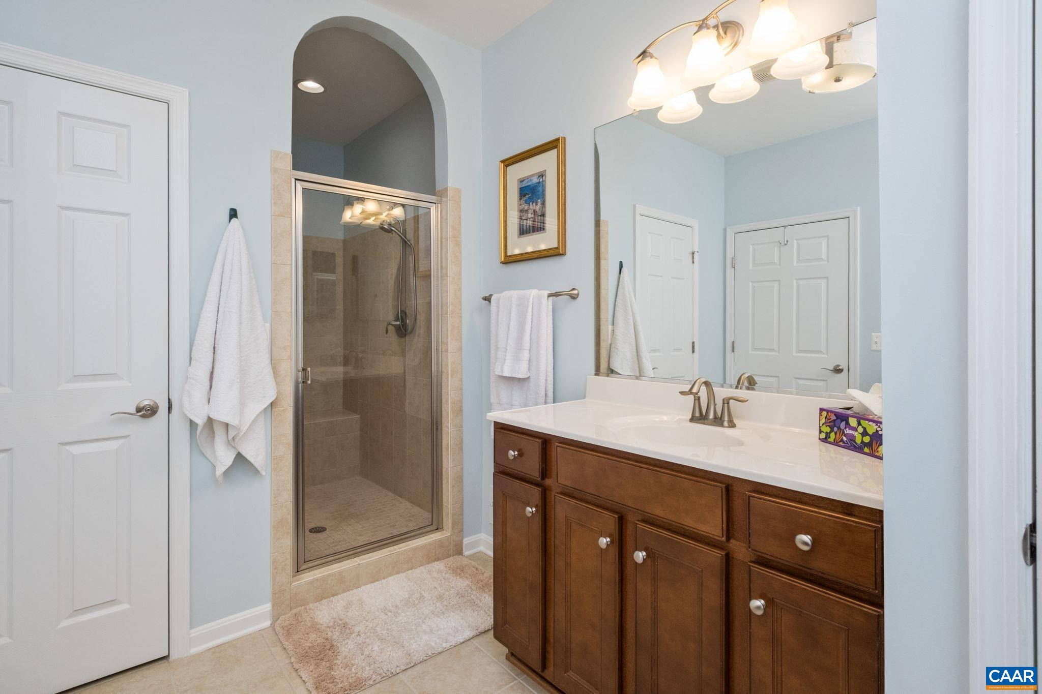 56 JOHN RUCKER DR