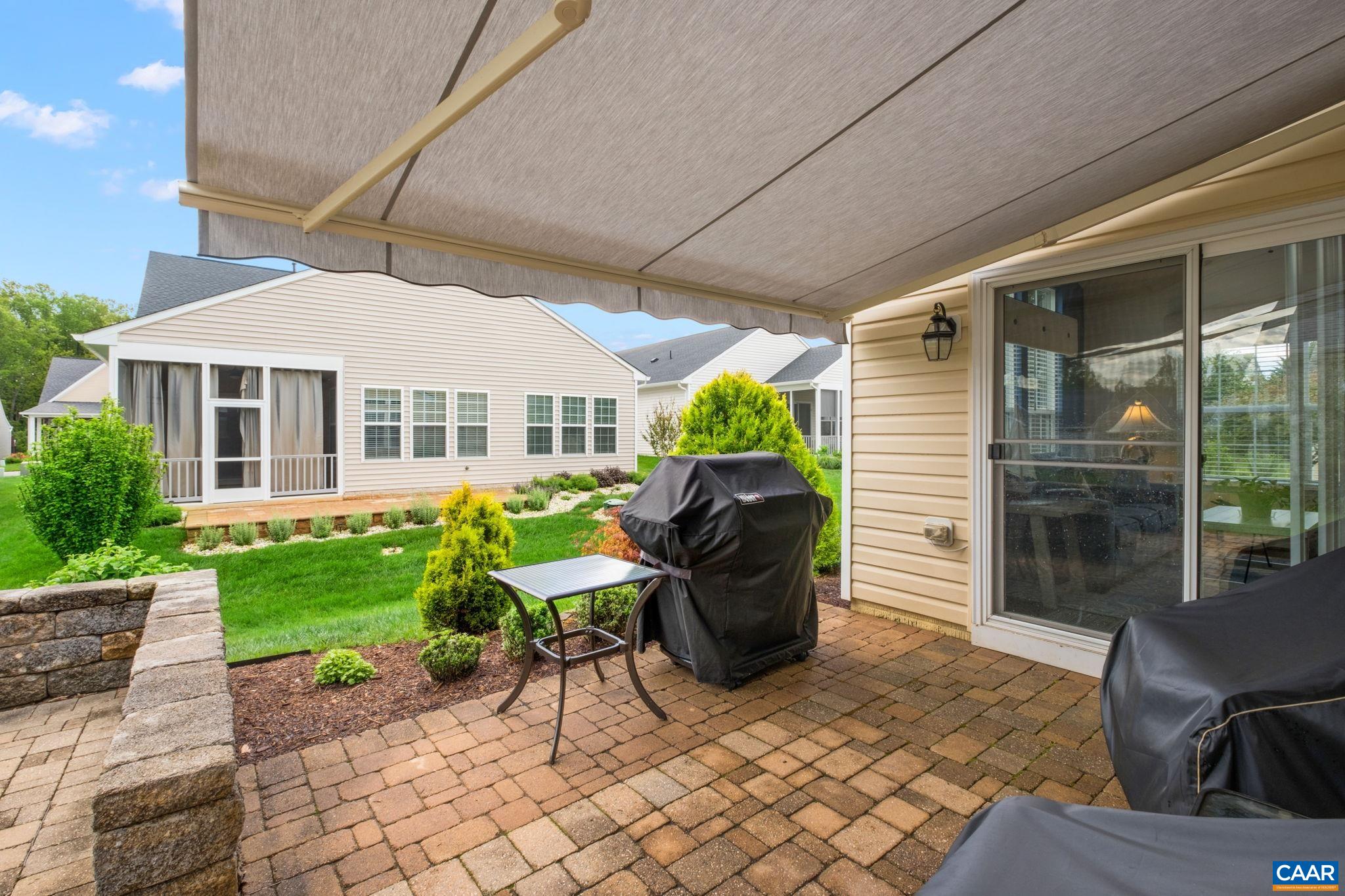 56 JOHN RUCKER DR
