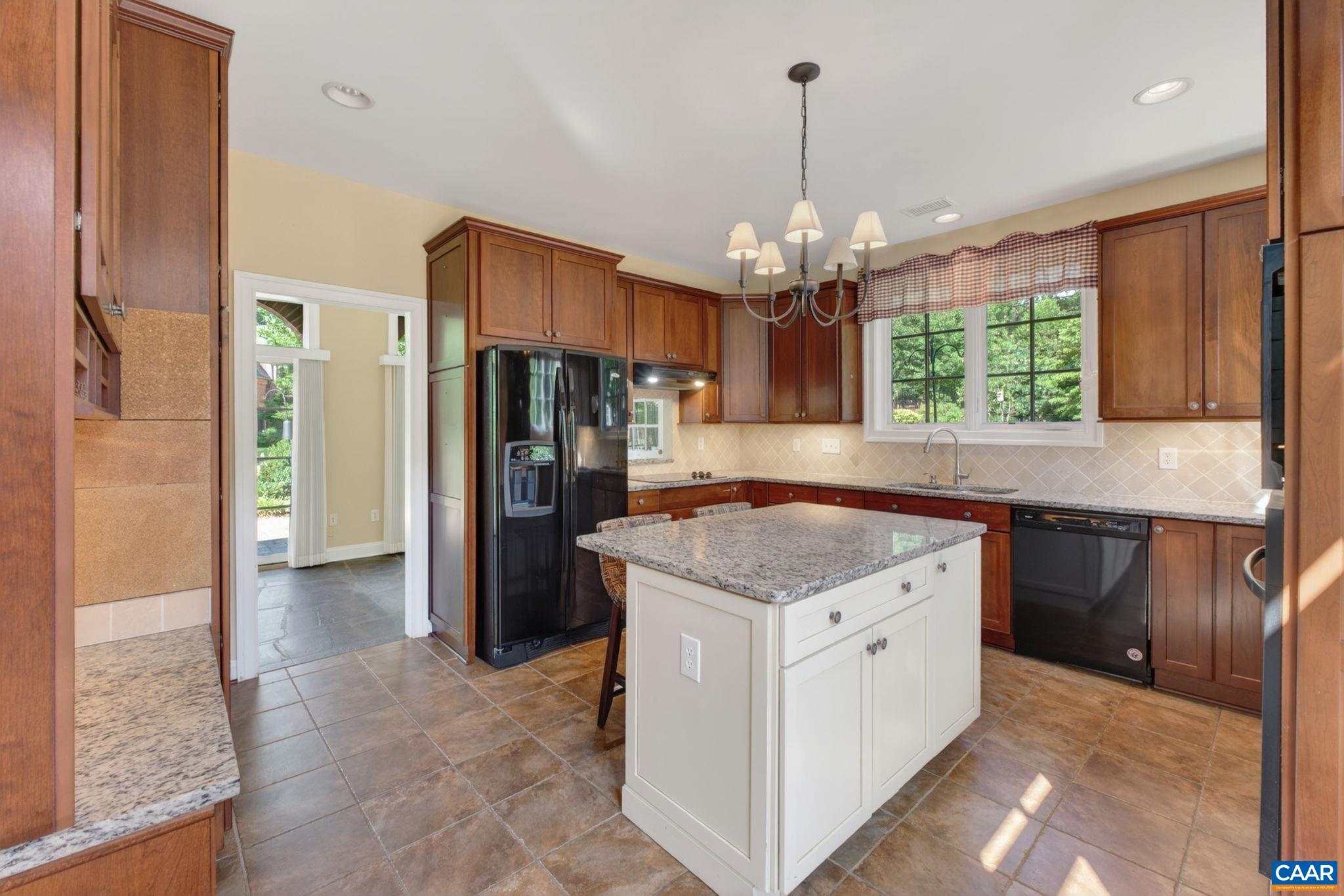 321 ALDERMAN RD